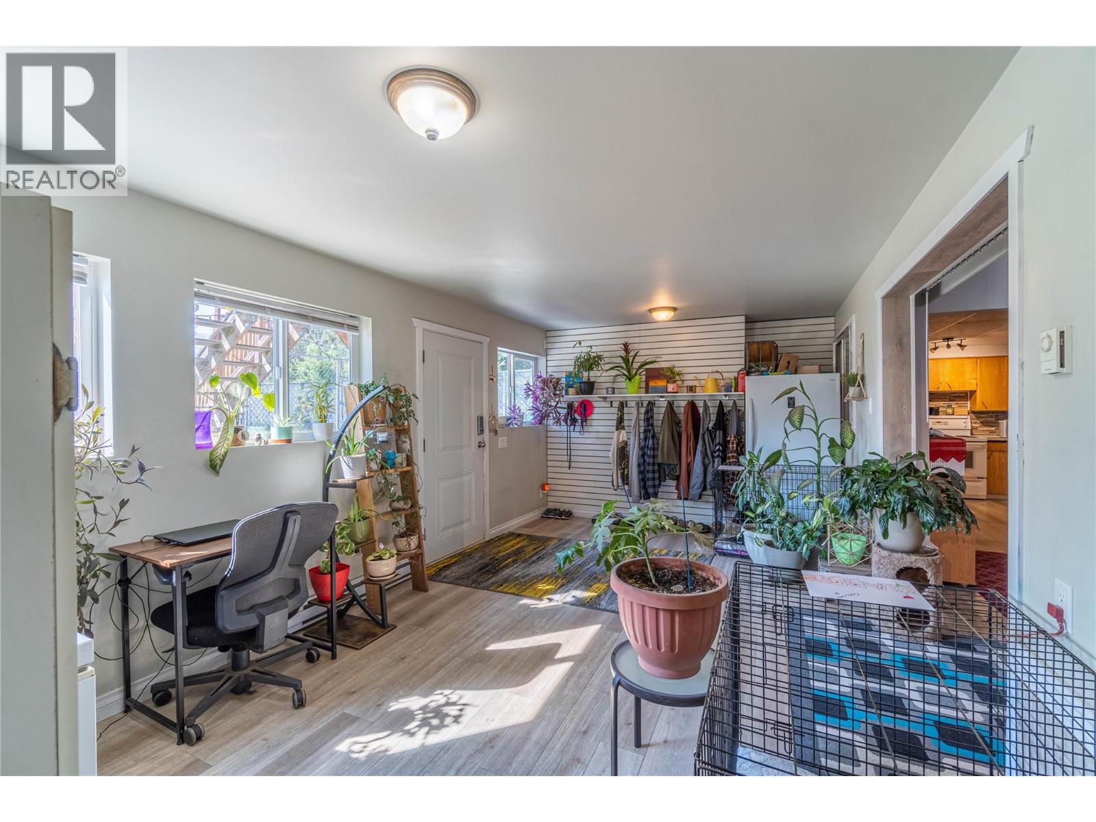 2215 Barbara Avenue, Kamloops, British Columbia  V2B 4J4 - Photo 42 - 10361839