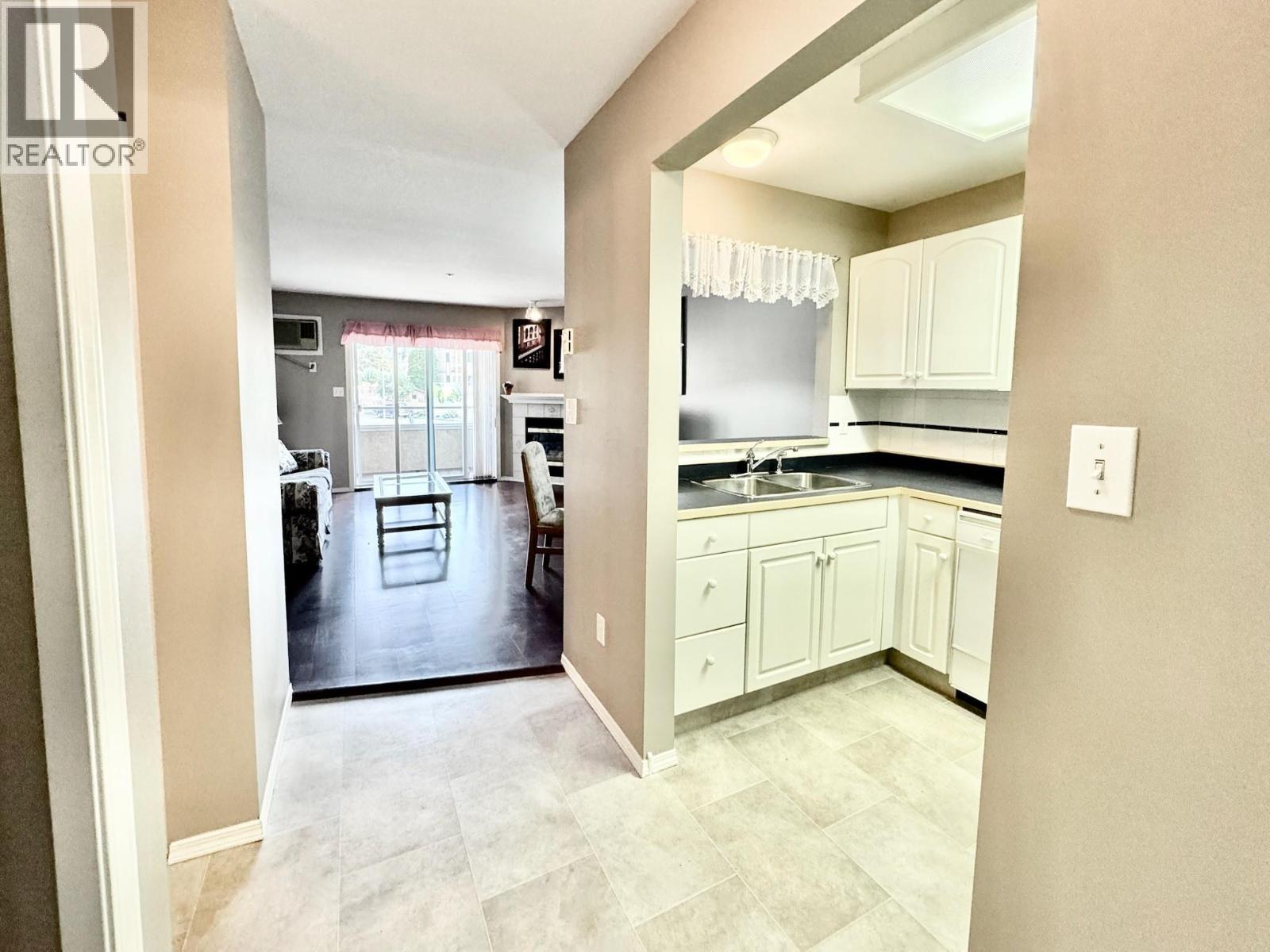 2401 South Main Street Unit# 204, Penticton, British Columbia  V2A 5J1 - Photo 11 - 10361904