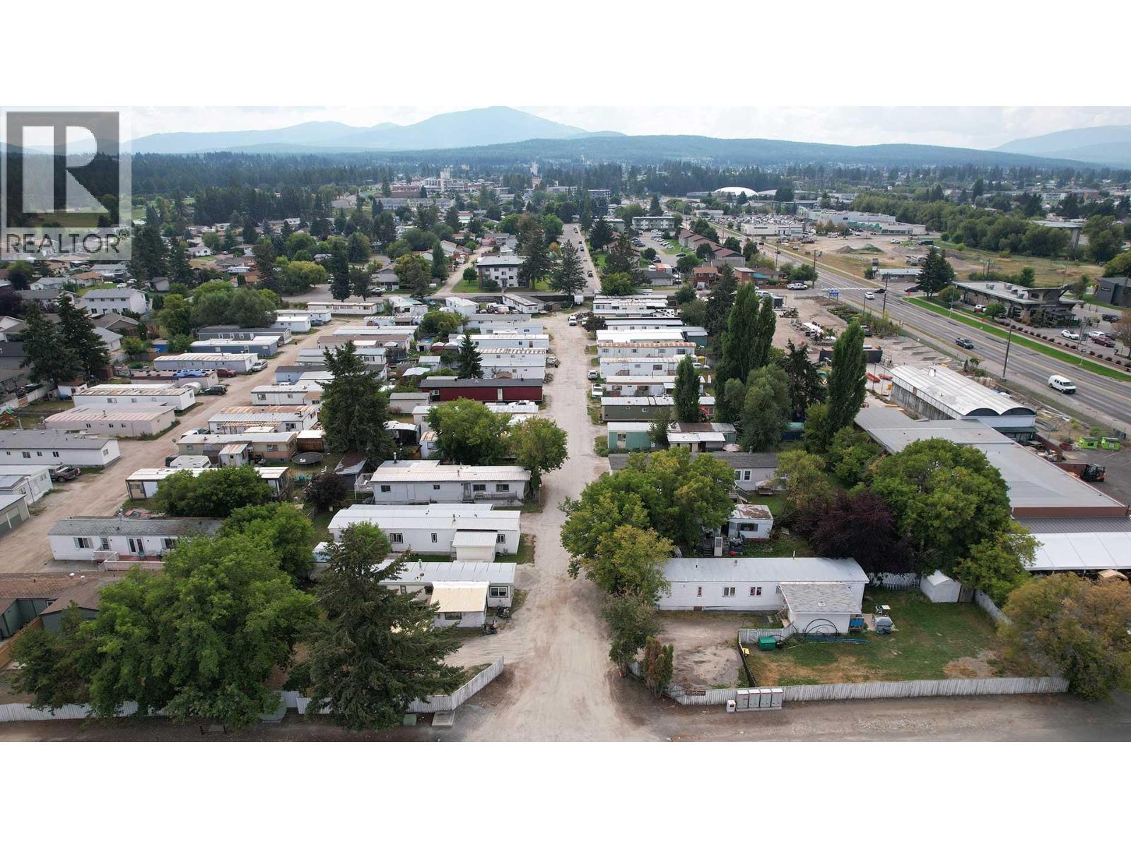 2025 10th Street, Cranbrook, British Columbia  V1C 4H5 - Photo 10 - 10361689