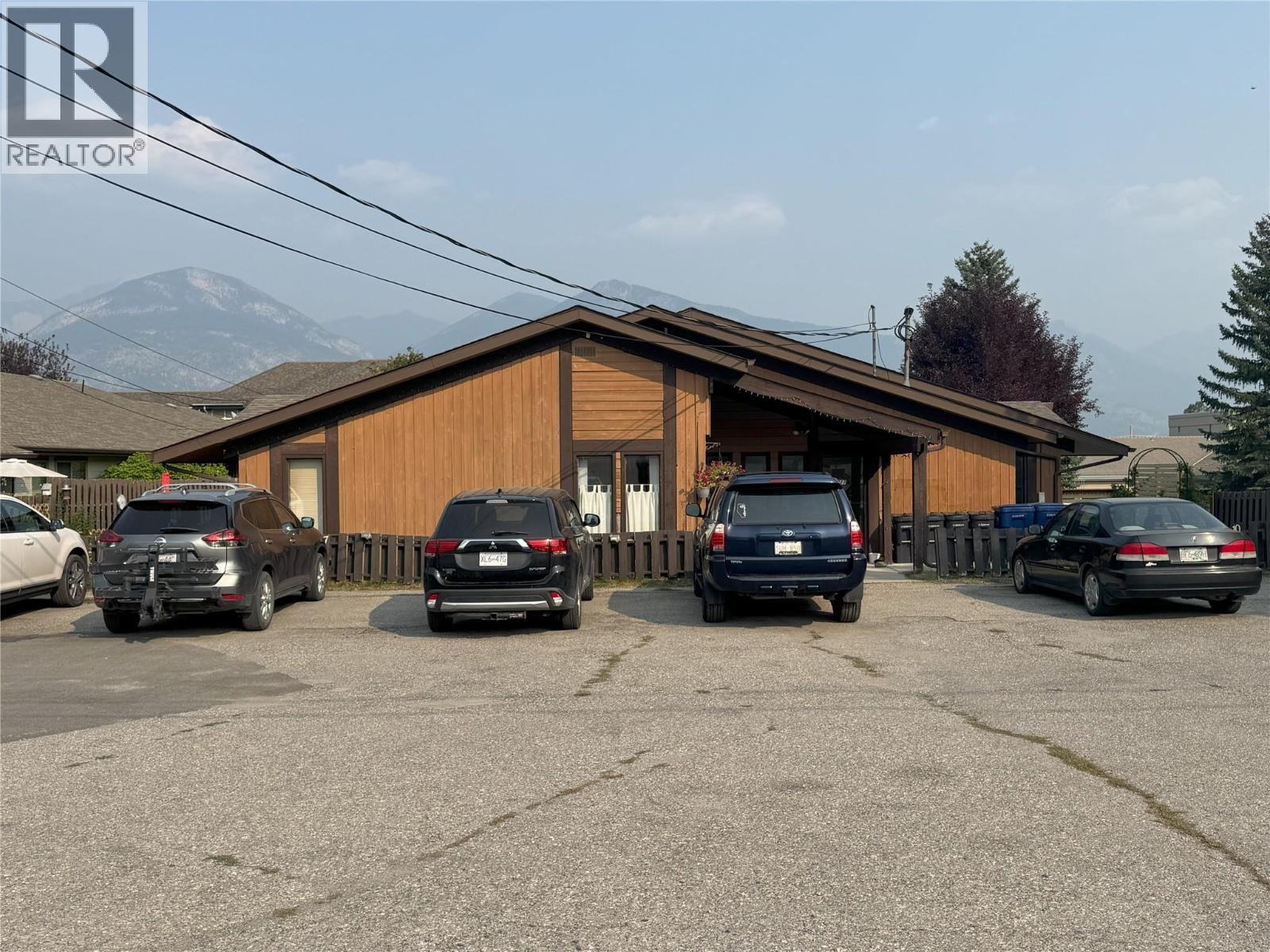 717 12th Avenue Unit# 8, Invermere, British Columbia  V0A 1K0 - Photo 5 - 10361932