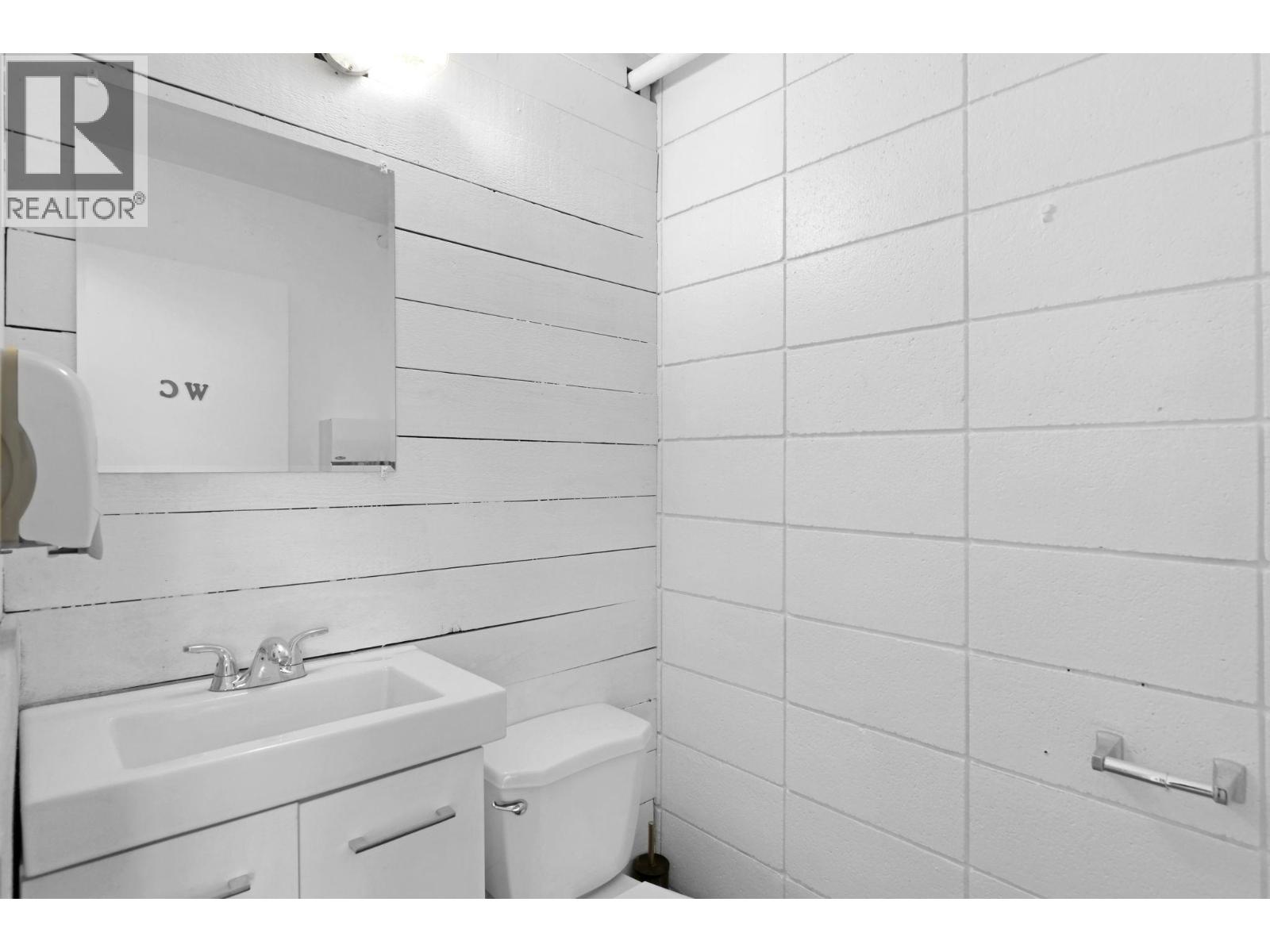 525 - 527 Lawrence Avenue, Kelowna, British Columbia  V1Y 6C2 - Photo 11 - 10361812