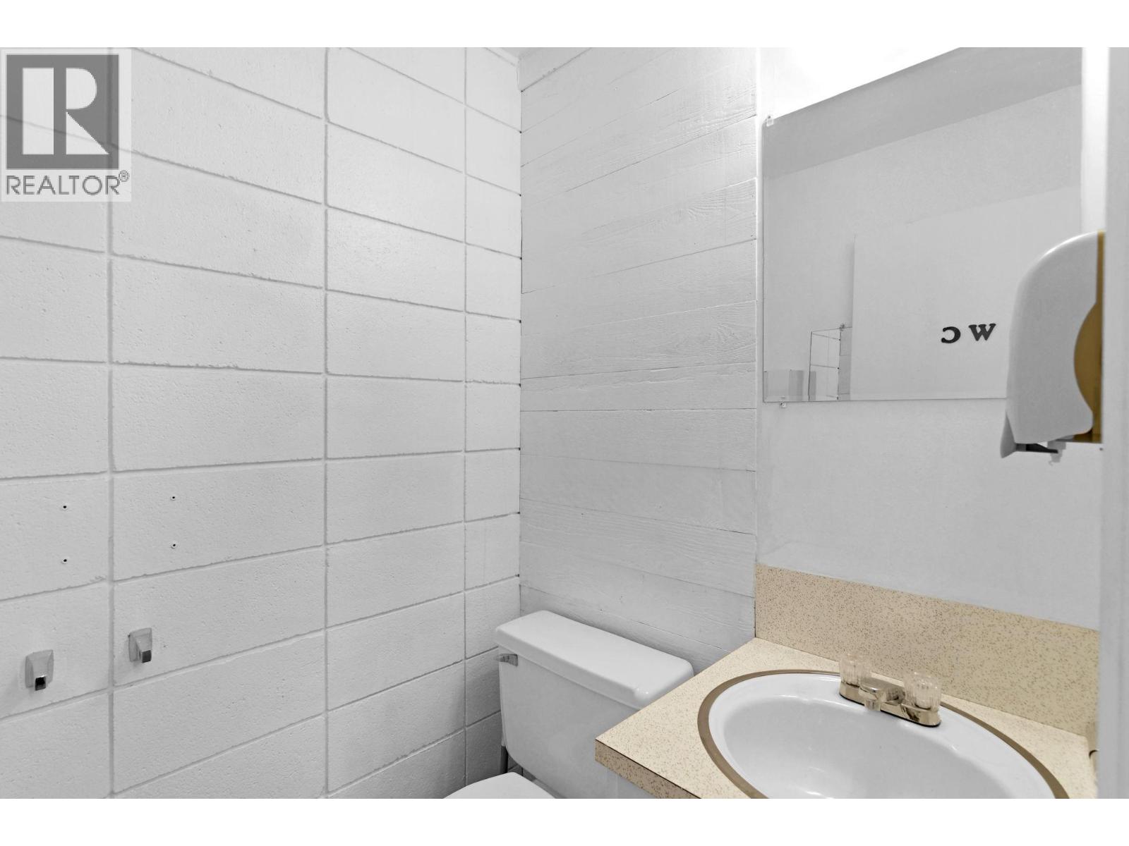 525 - 527 Lawrence Avenue, Kelowna, British Columbia  V1Y 6C2 - Photo 12 - 10361812