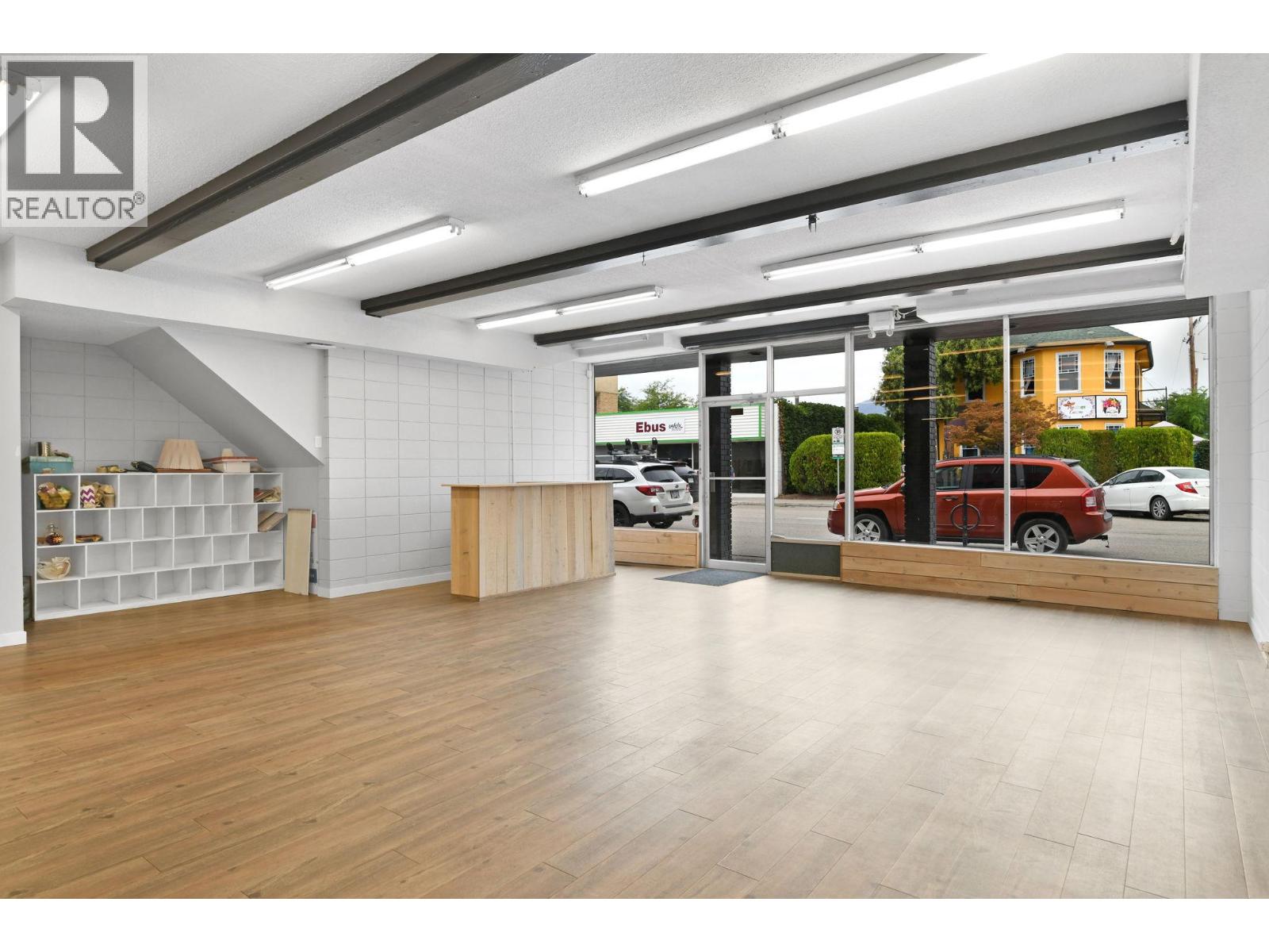 525 - 527 Lawrence Avenue, Kelowna, British Columbia  V1Y 6C2 - Photo 8 - 10361812