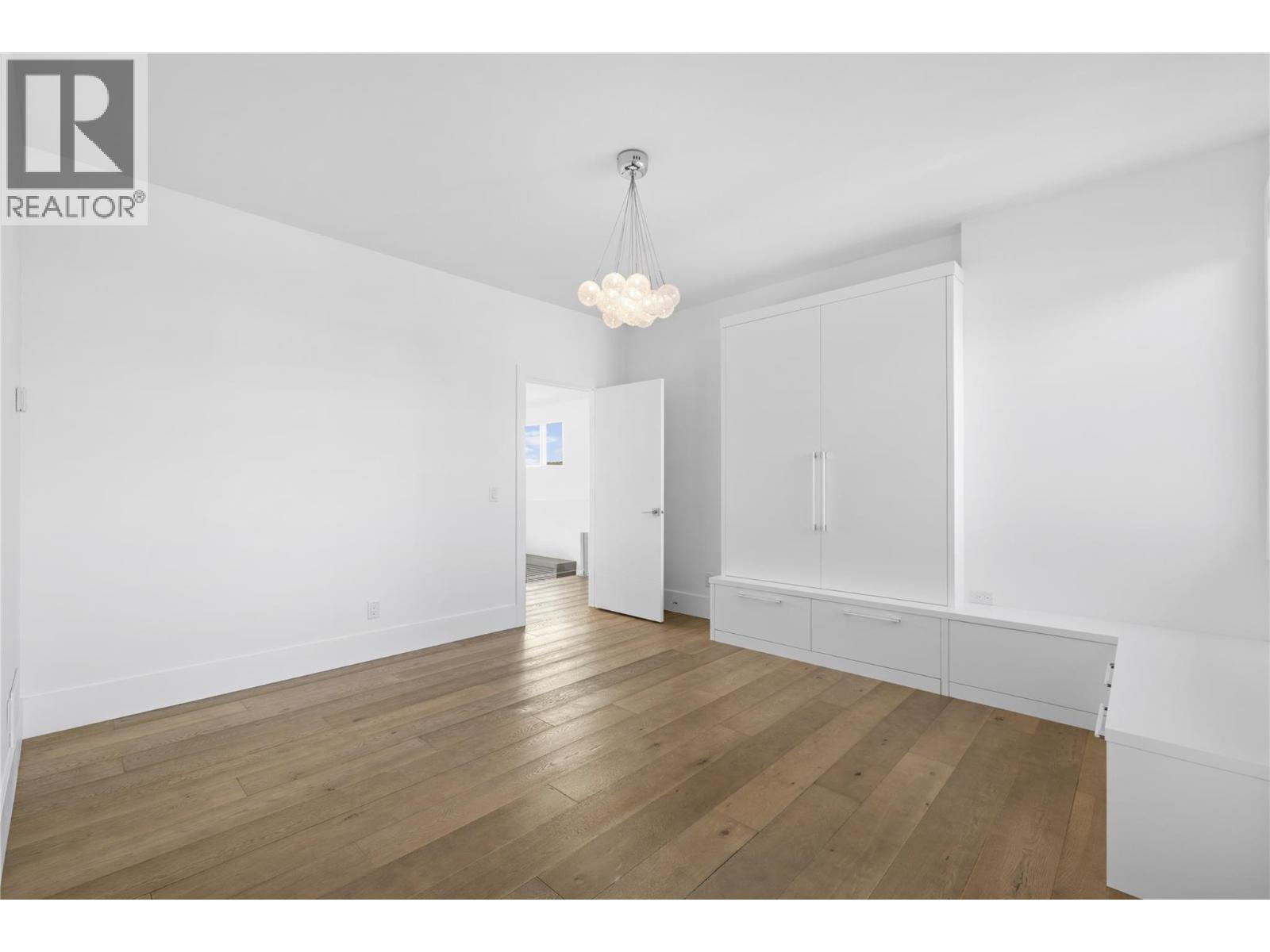 1049 Westpoint Drive, Kelowna, British Columbia  V1W 4Z9 - Photo 48 - 10361929