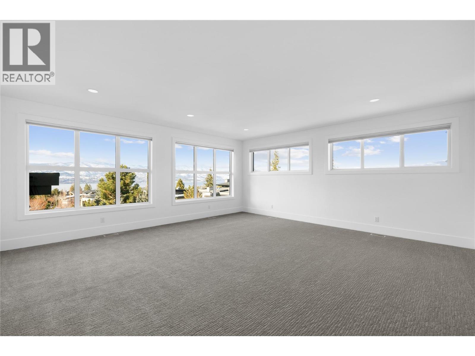 1049 Westpoint Drive, Kelowna, British Columbia  V1W 4Z9 - Photo 53 - 10361929