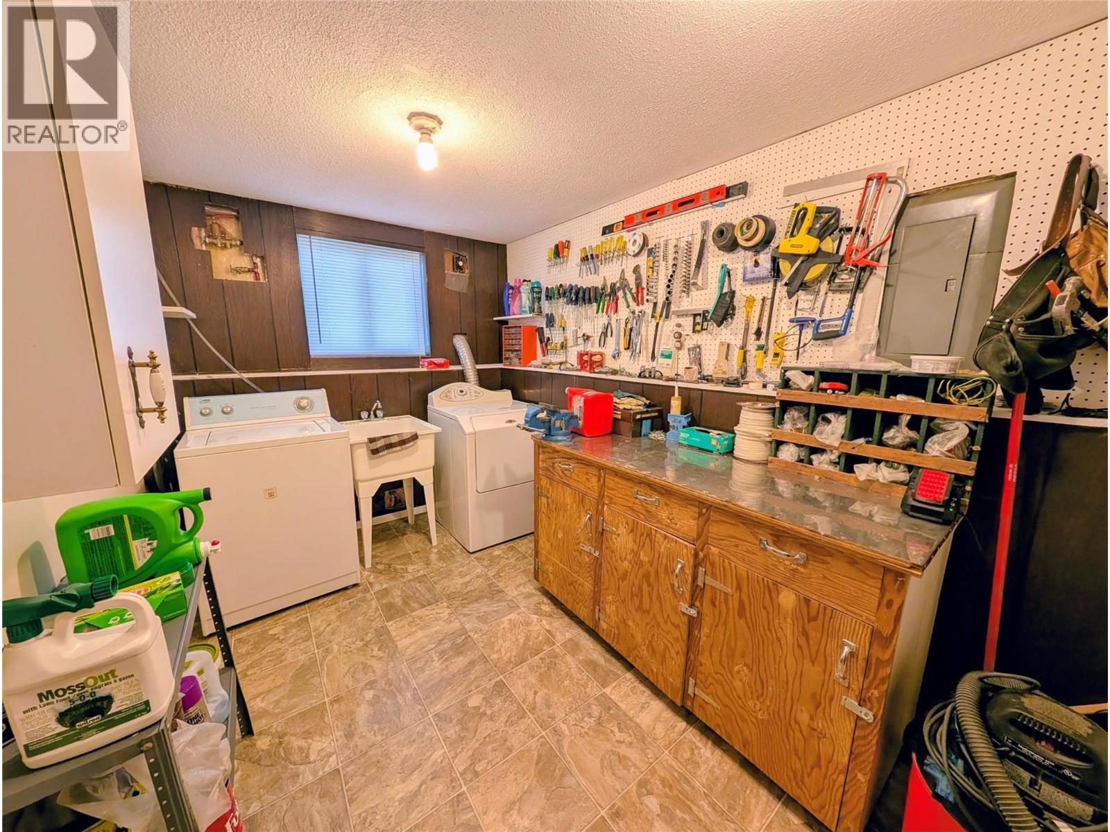 2551 Jackson Avenue, Merritt, British Columbia  V1K 1B1 - Photo 20 - 10362033