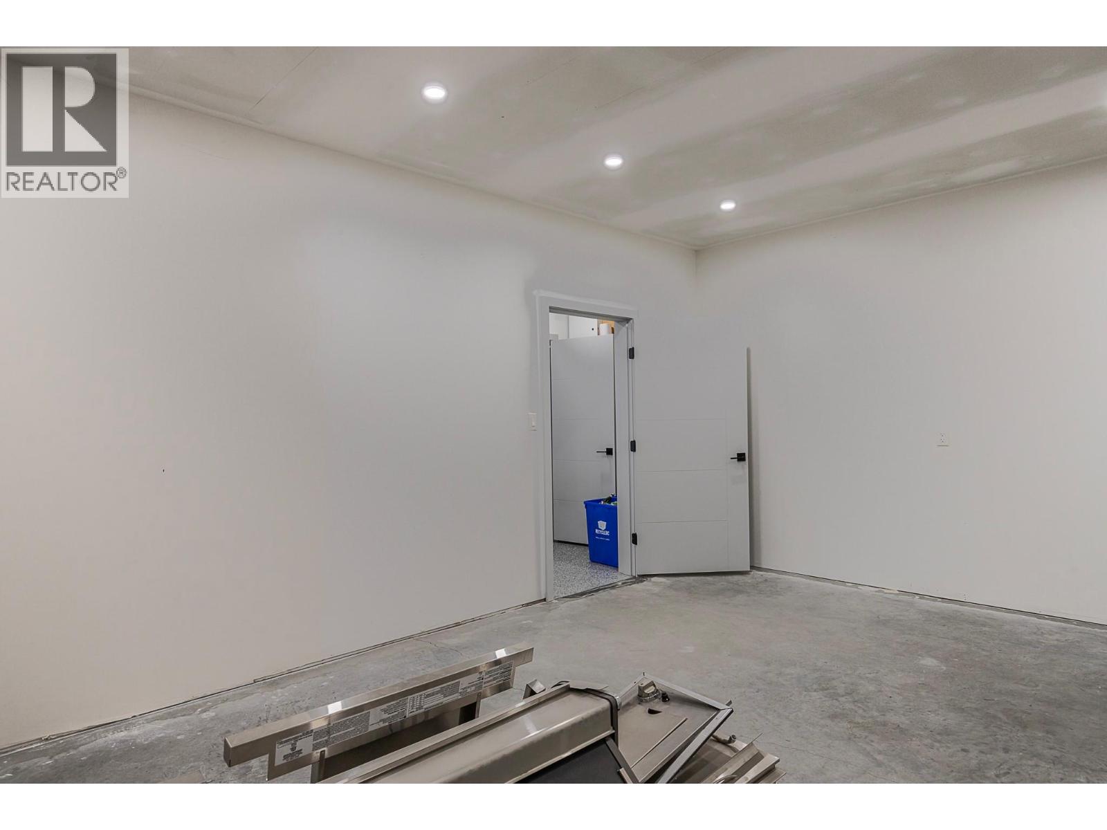 8195 Jackpine Road, Vernon, British Columbia  V1B 3M9 - Photo 52 - 10347842