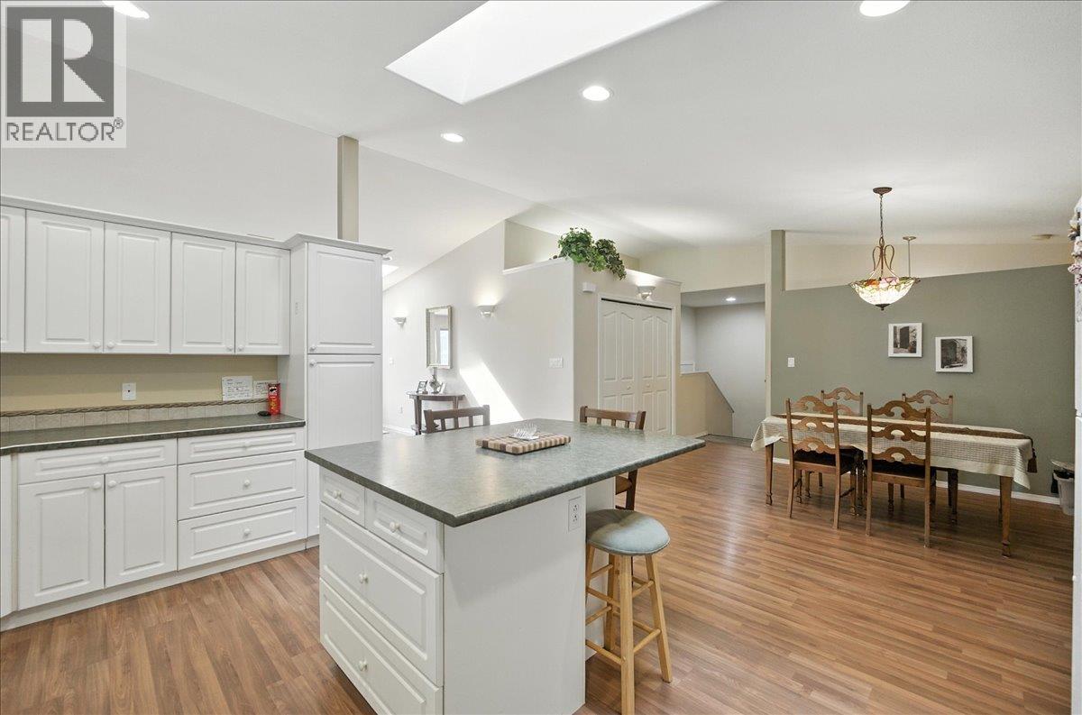 7761 Devito Drive, Trail, British Columbia  V1R 4W2 - Photo 22 - 10361993