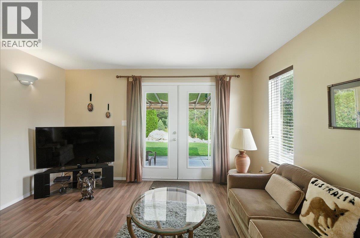 7761 Devito Drive, Trail, British Columbia  V1R 4W2 - Photo 24 - 10361993