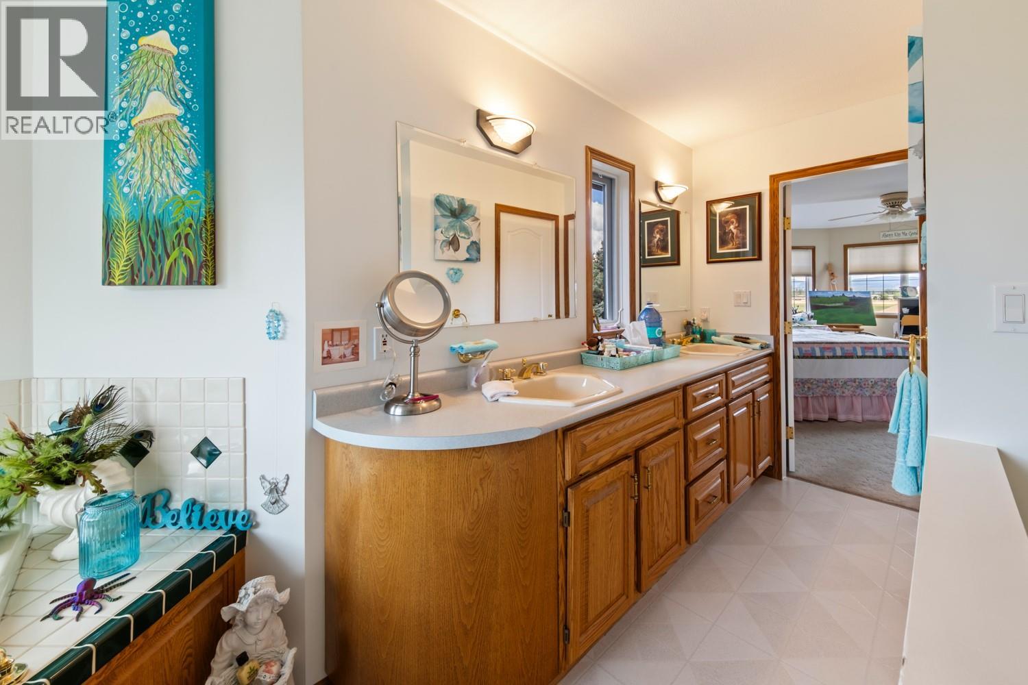 135 Pleasant Valley Cross Road, Armstrong, British Columbia  V4Y 0W1 - Photo 29 - 10362198