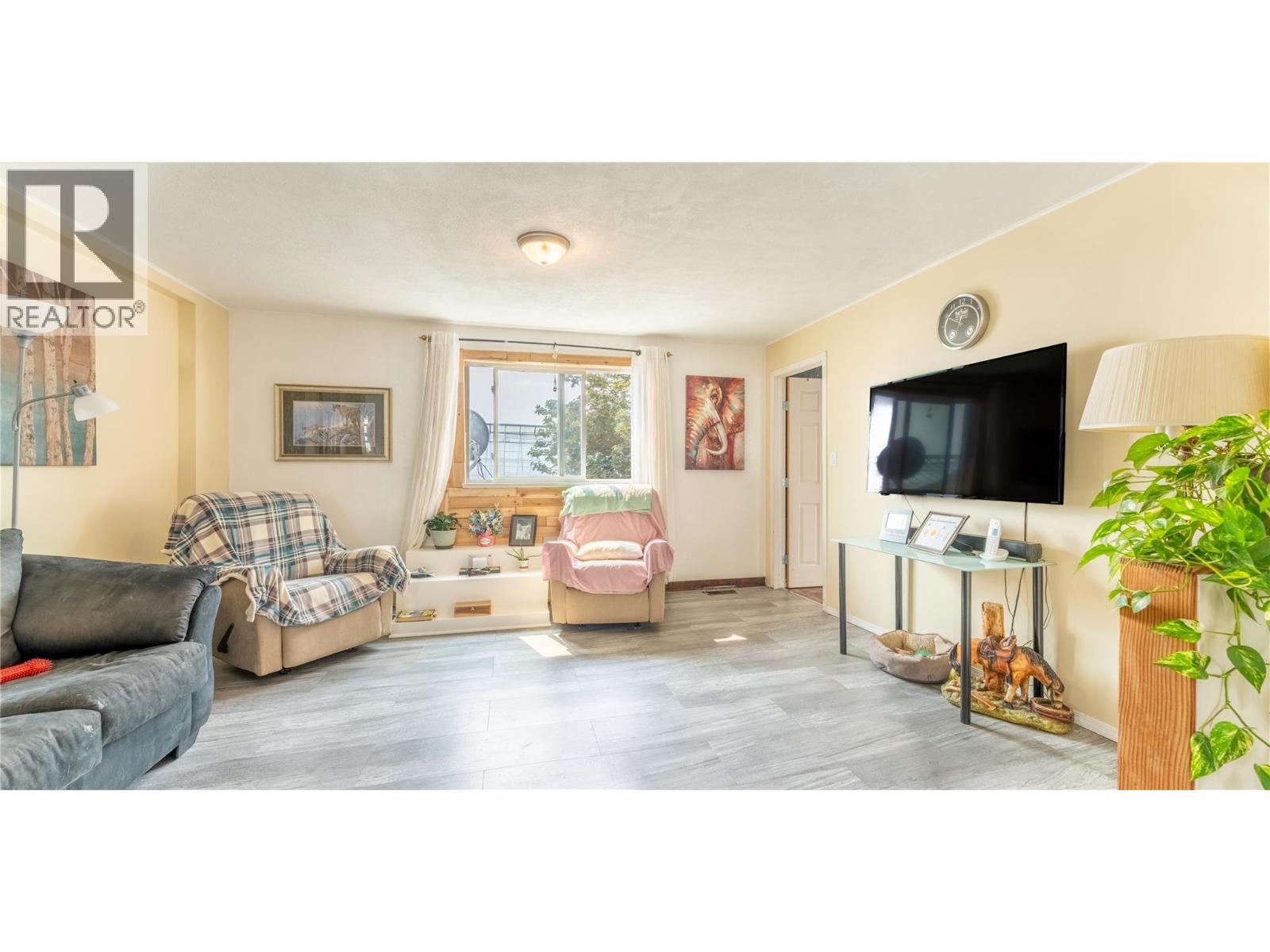 1215 Erickson Road, Creston, British Columbia  V0B 1G3 - Photo 20 - 10362090