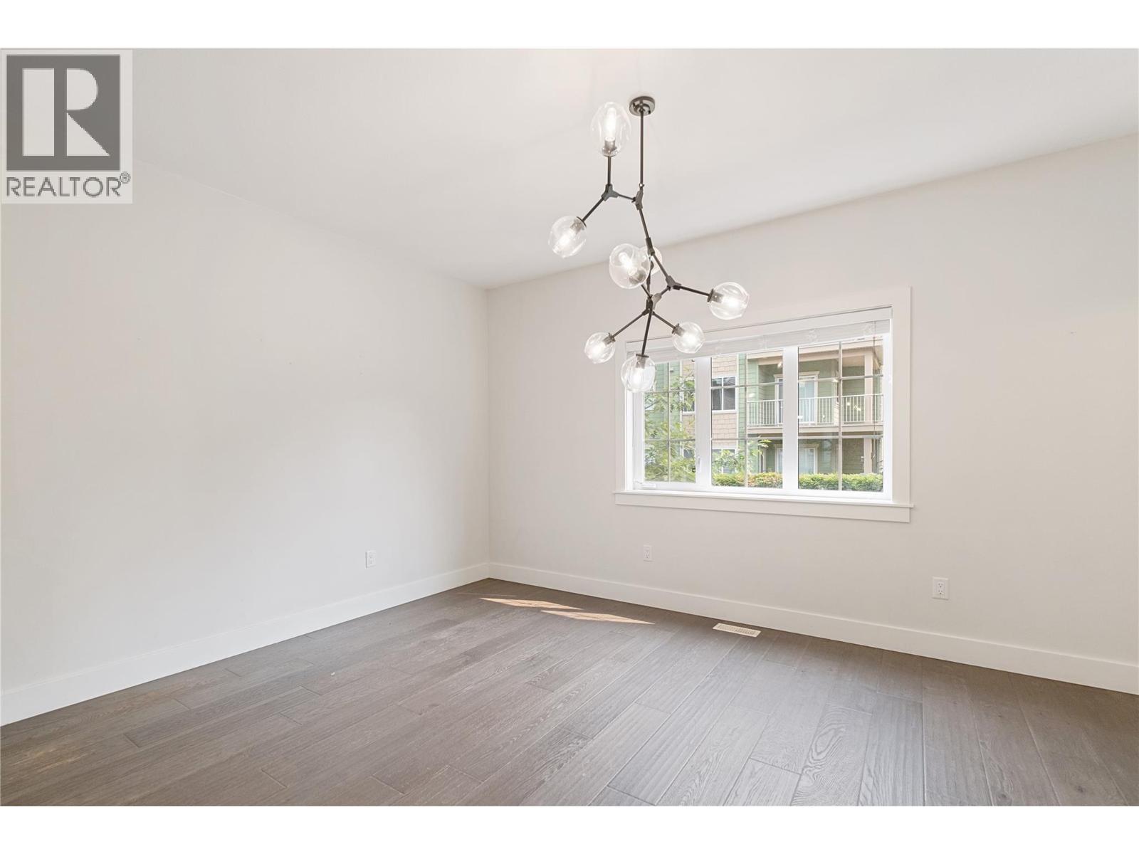 644 Lequime Road Unit# 4, Kelowna, British Columbia  V1W 1A4 - Photo 7 - 10361955