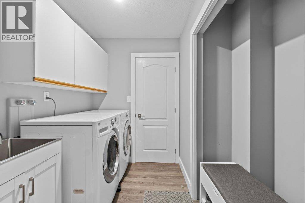 2121 3 Avenue Se, Salmon Arm, British Columbia  V1E 1K1 - Photo 37 - 10361440