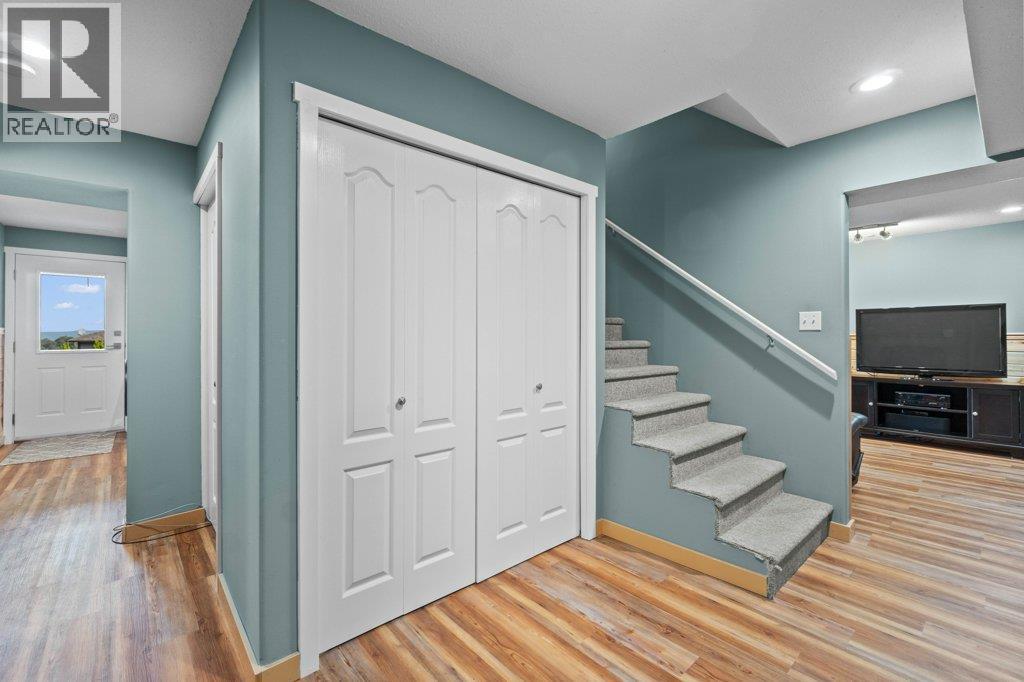 2121 3 Avenue Se, Salmon Arm, British Columbia  V1E 1K1 - Photo 59 - 10361440