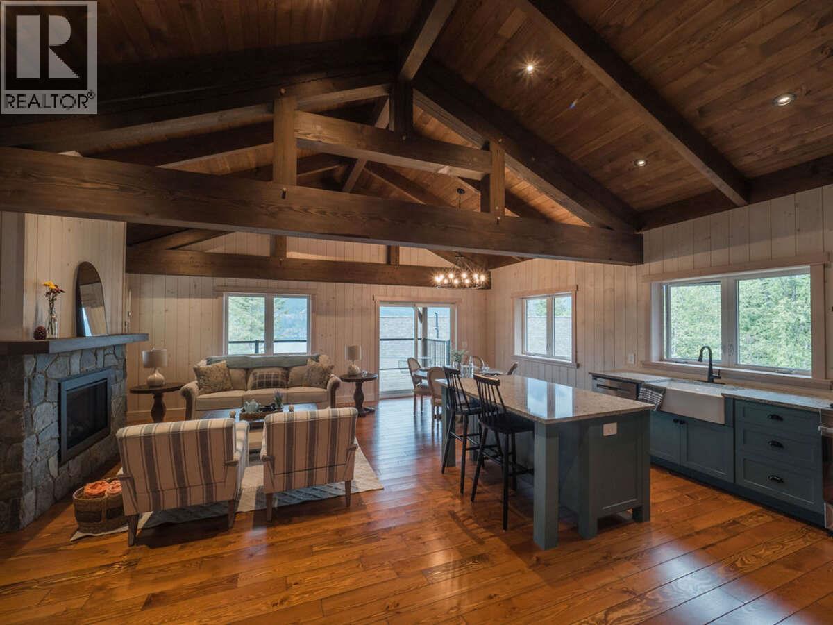 23 Birchgrove Bend, Kaslo, British Columbia  V0G 1M0 - Photo 3 - 10362250