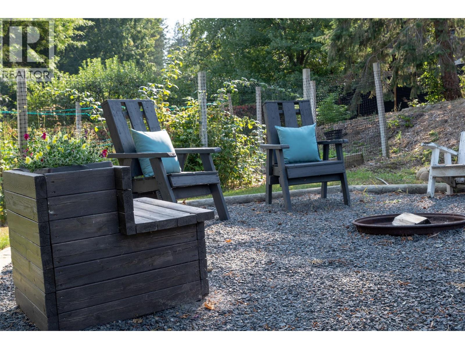 2506 Shuswap Avenue, Lumby, British Columbia  V0E 2G0 - Photo 41 - 10362067