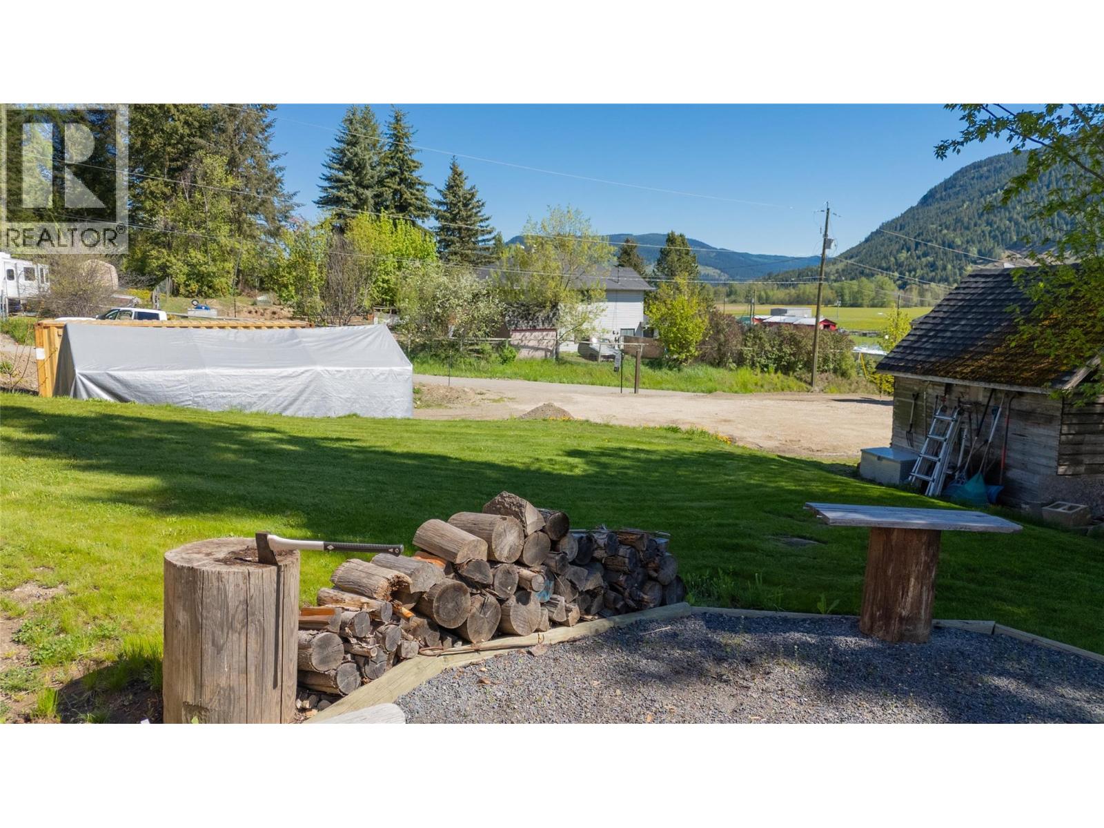 2506 Shuswap Avenue, Lumby, British Columbia  V0E 2G0 - Photo 45 - 10362067