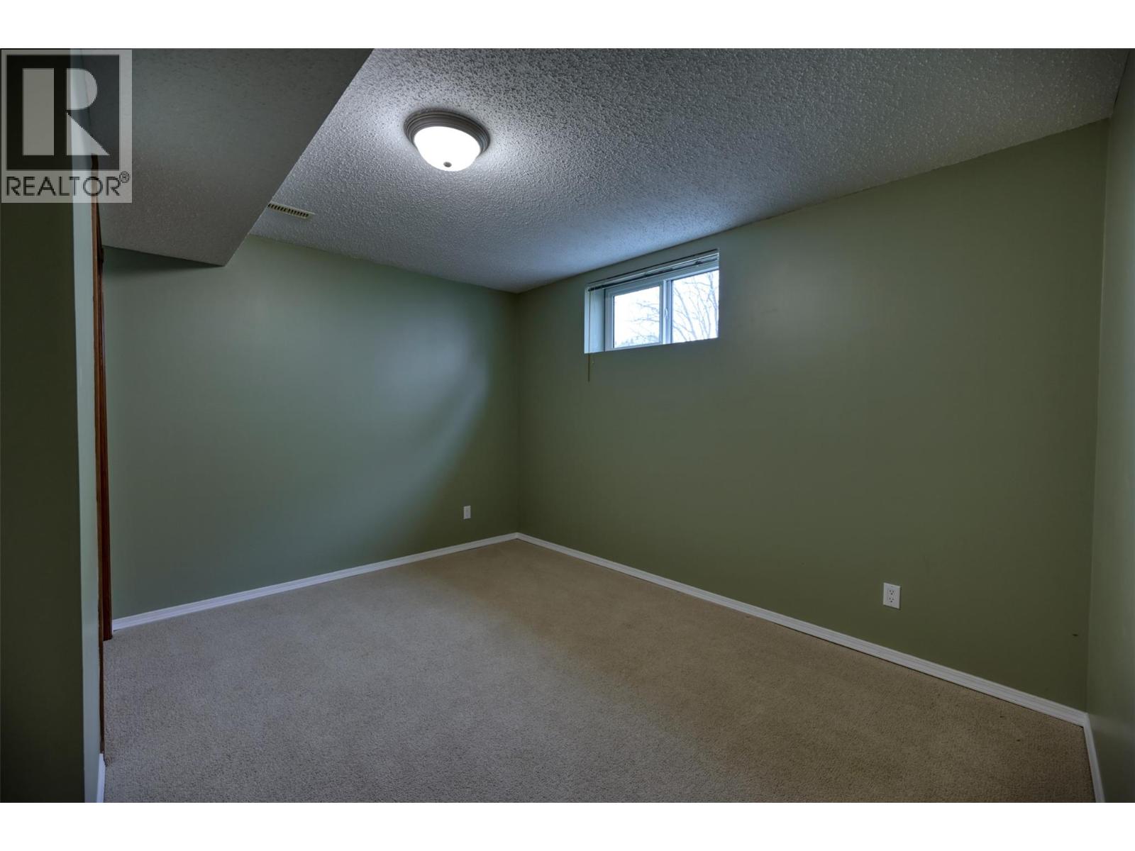 7460 Valley Heights Drive, Grand Forks, British Columbia  V0H 1H0 - Photo 15 - 10362022