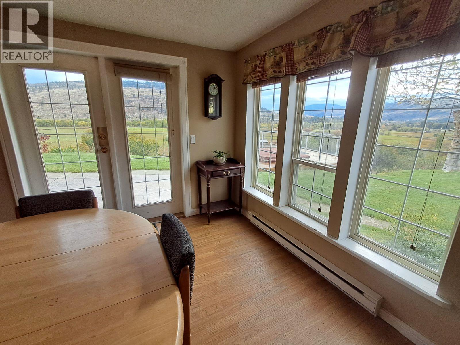 5403 Snowbrush Street, Oliver, British Columbia  V0H 1T9 - Photo 14 - 10361043