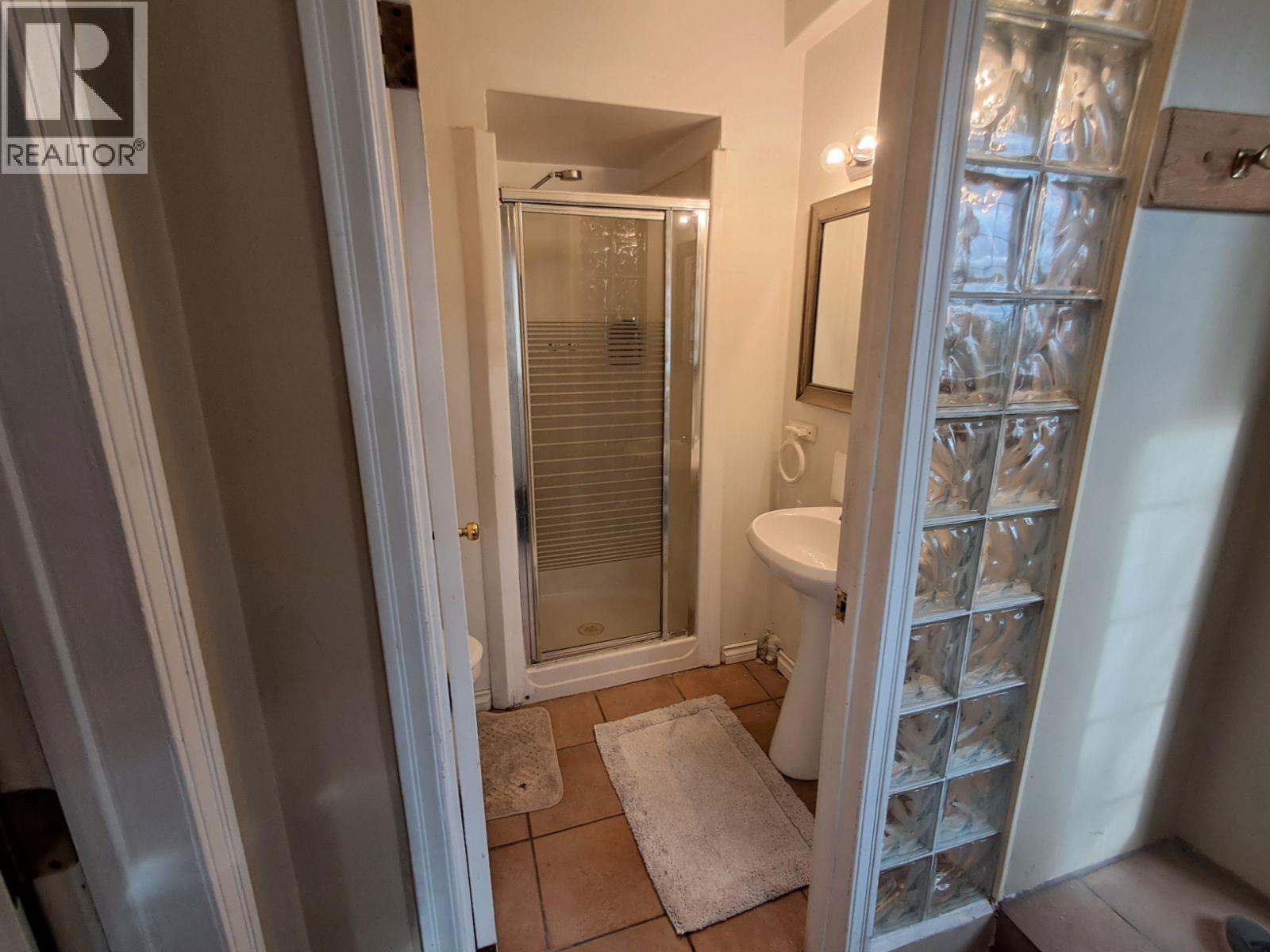 5403 Snowbrush Street, Oliver, British Columbia  V0H 1T9 - Photo 20 - 10361043