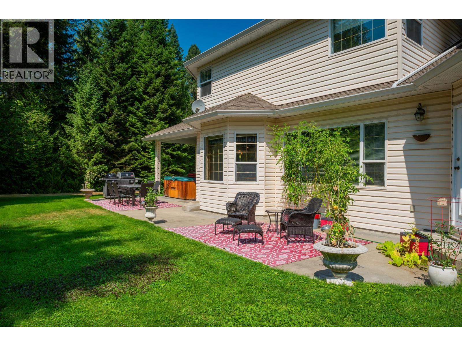 2718 Osachoff Road, South Slocan, British Columbia  V1N 2C0 - Photo 16 - 10362357