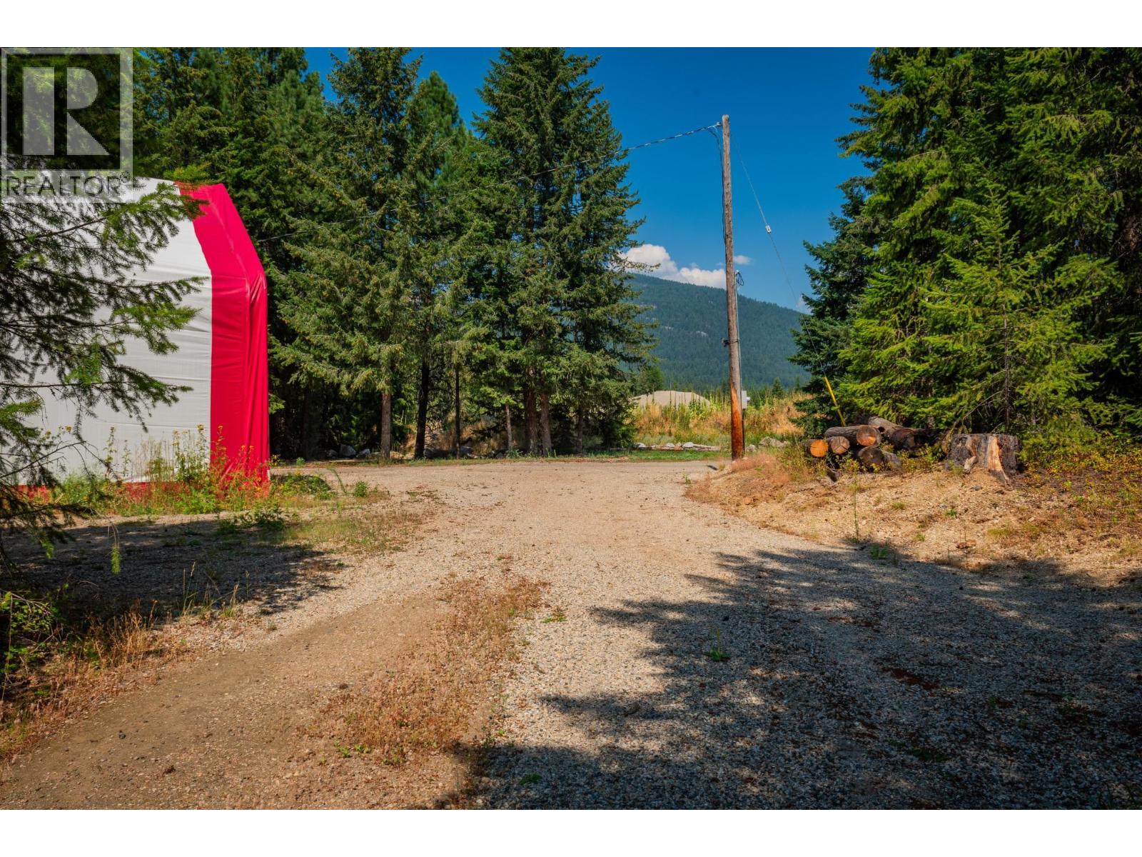 2718 Osachoff Road, South Slocan, British Columbia  V1N 2C0 - Photo 21 - 10362357