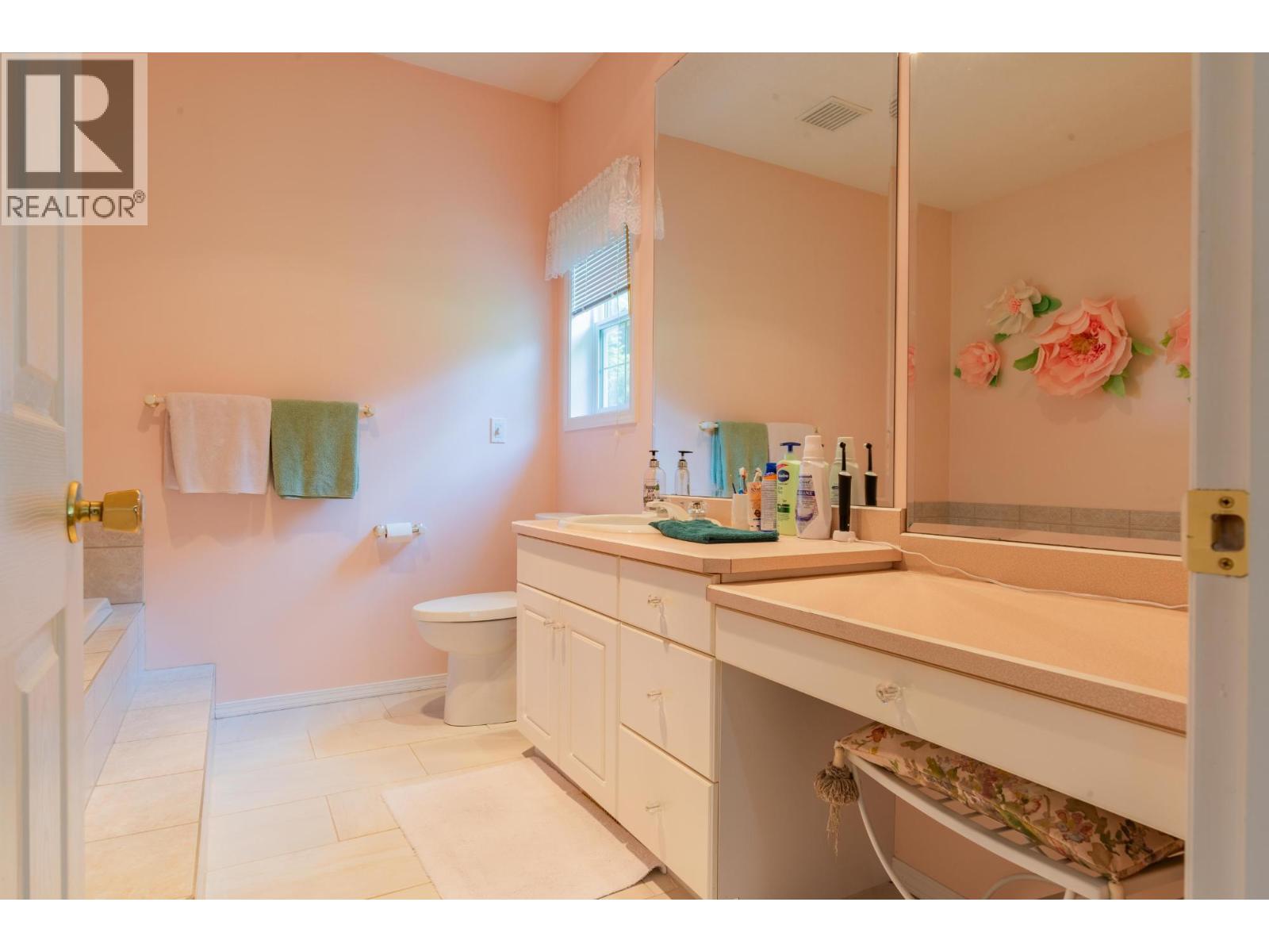 2718 Osachoff Road, South Slocan, British Columbia  V1N 2C0 - Photo 39 - 10362357