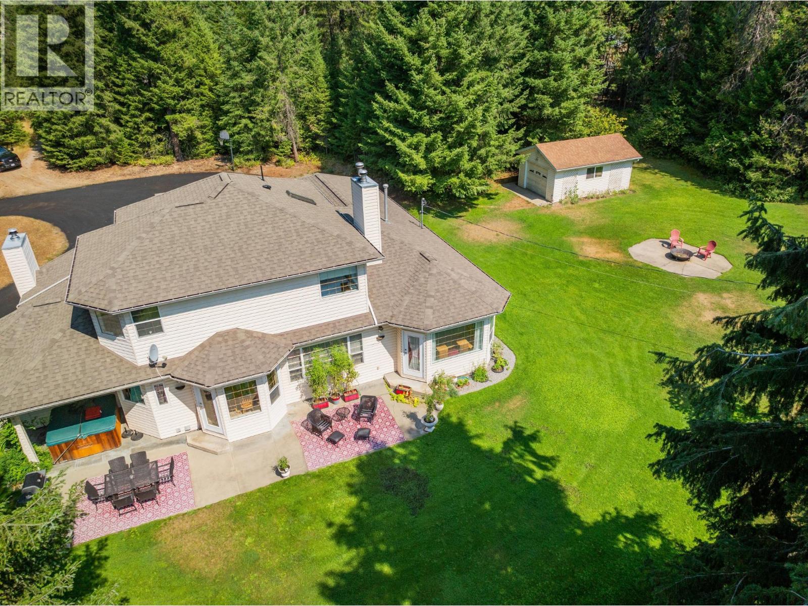 2718 Osachoff Road, South Slocan, British Columbia  V1N 2C0 - Photo 4 - 10362357