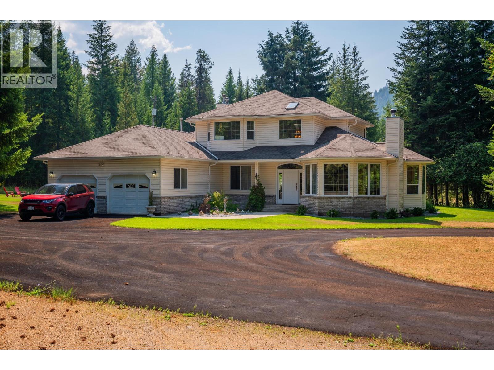 2718 Osachoff Road, South Slocan, British Columbia  V1N 2C0 - Photo 7 - 10362357