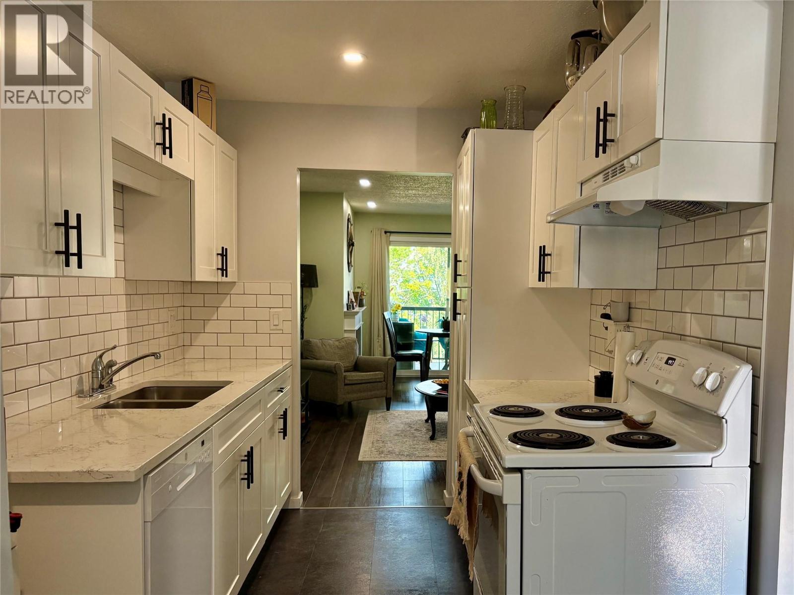 9107 62nd Avenue Unit# 24, Osoyoos, British Columbia  V0H 1V0 - Photo 8 - 10362314