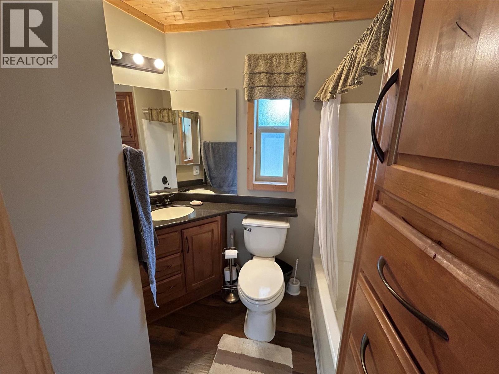 4835 Paradise Valley Drive Unit# 33, Peachland, British Columbia  V0H 1X3 - Photo 6 - 10361705