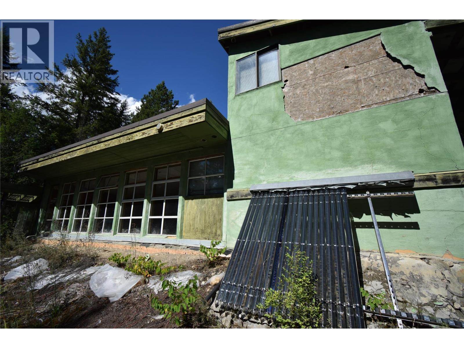 Highway 6, Lemon Creek, British Columbia  V0G 2C0 - Photo 4 - 10362000