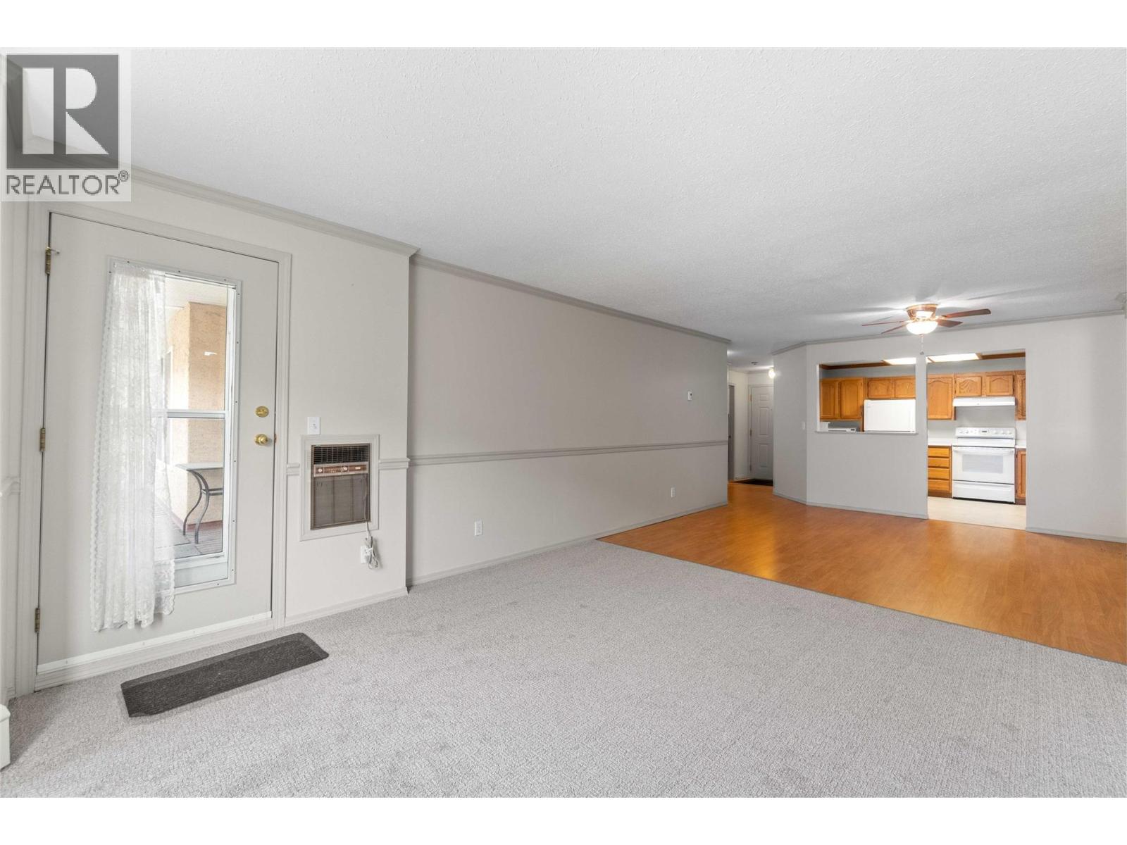 251 6 Street Se Unit# 110, Salmon Arm, British Columbia  V1E 1J9 - Photo 5 - 10362401