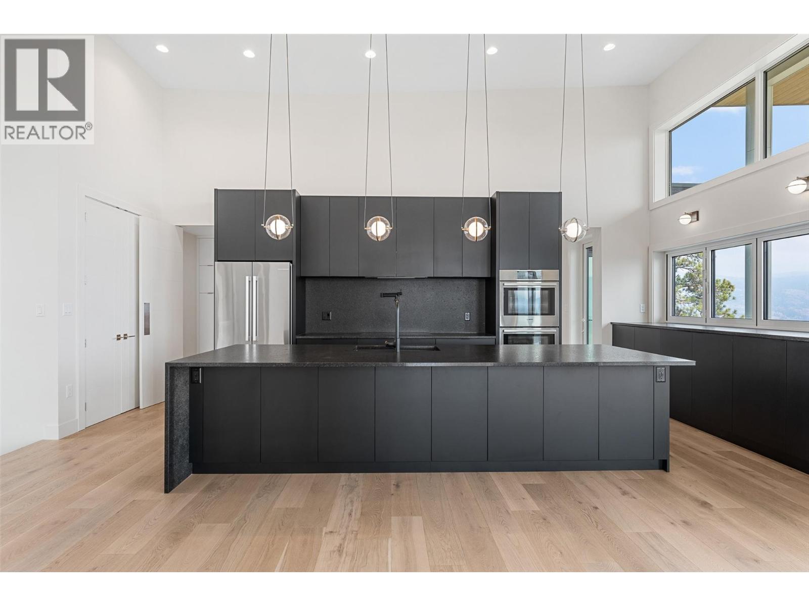 18697 Mckenzie Court, Summerland, British Columbia  V0H 1Z3 - Photo 8 - 10361502