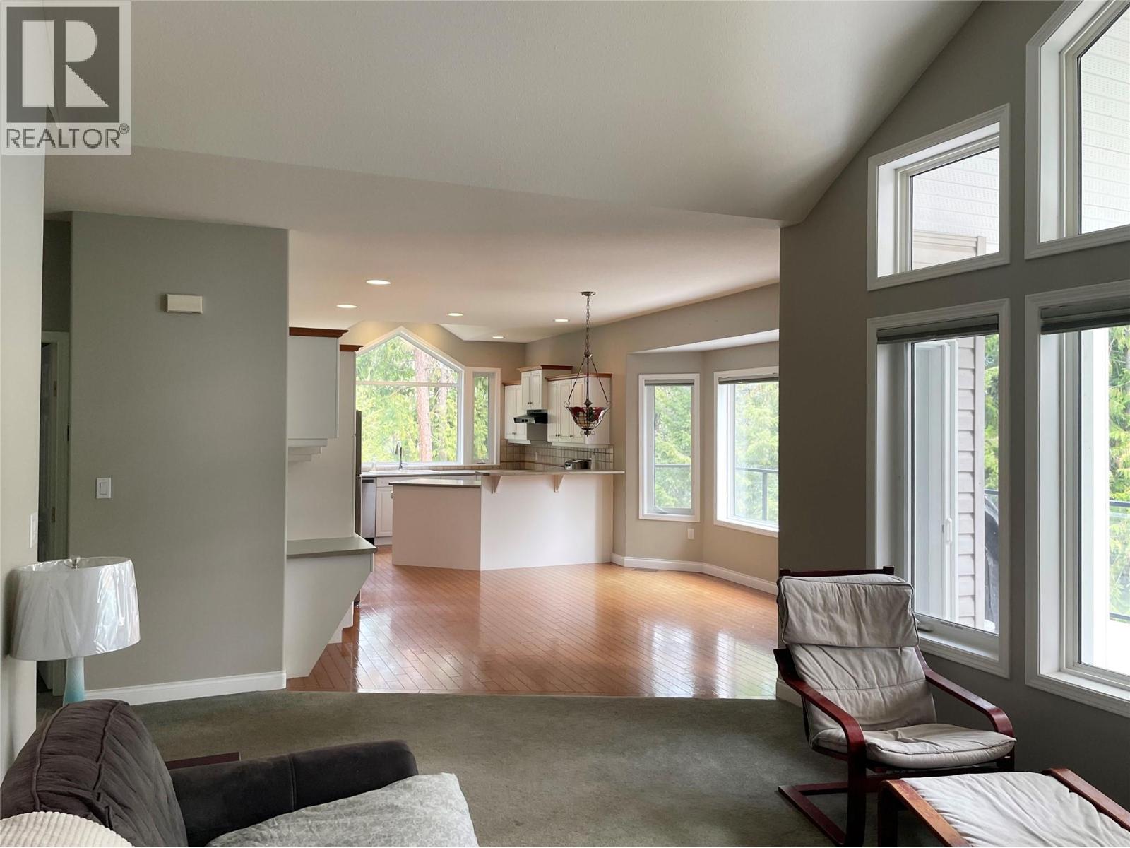 253 Chase Road, Christina Lake, British Columbia  V0H 1E0 - Photo 20 - 10362201