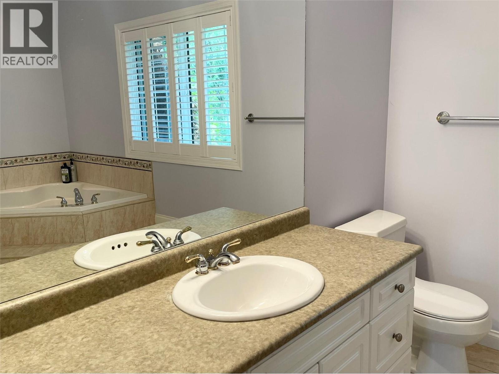 253 Chase Road, Christina Lake, British Columbia  V0H 1E0 - Photo 33 - 10362201