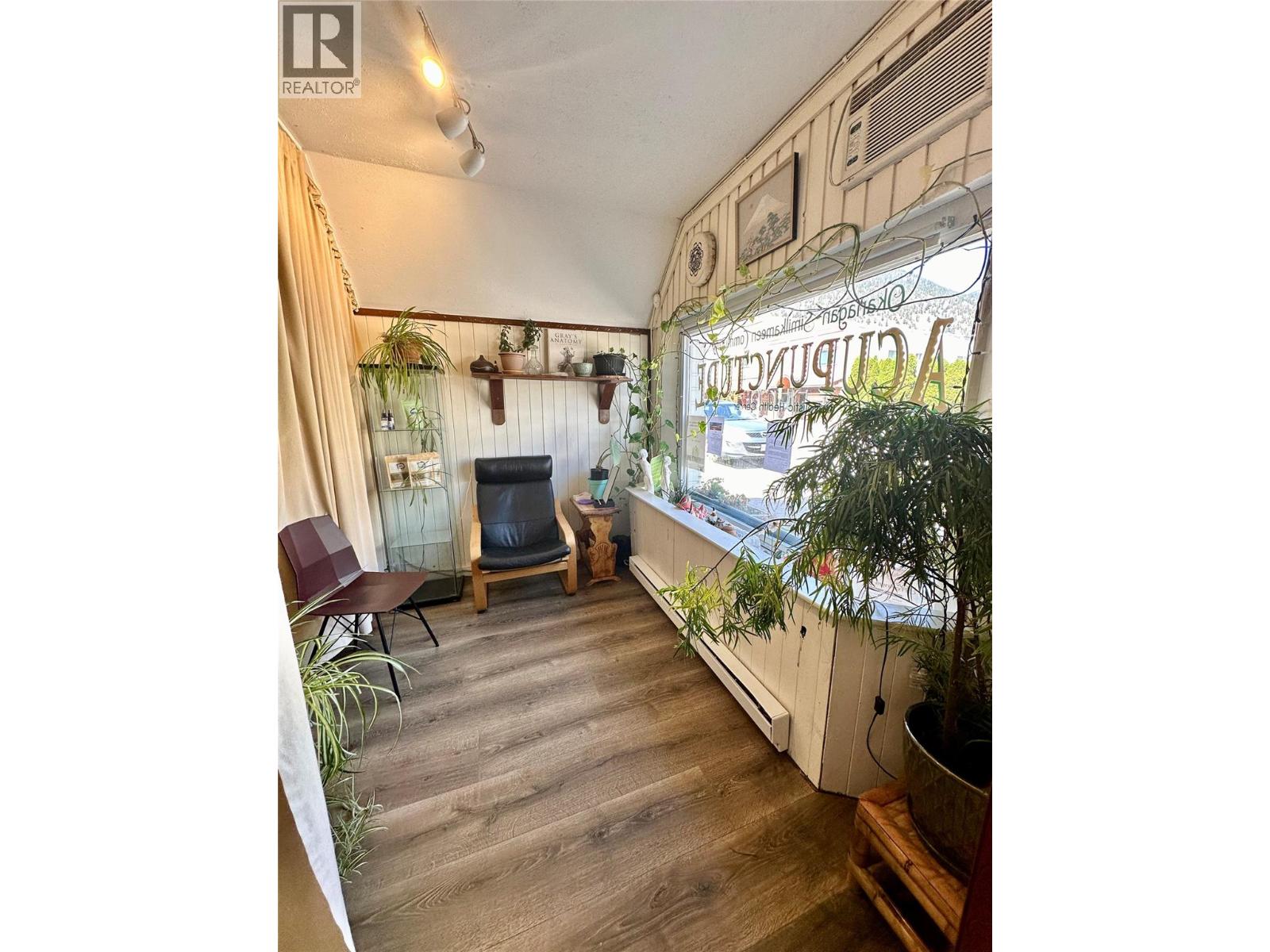 623 7th Avenue, Keremeos, British Columbia  V0X 1N0 - Photo 19 - 10362456