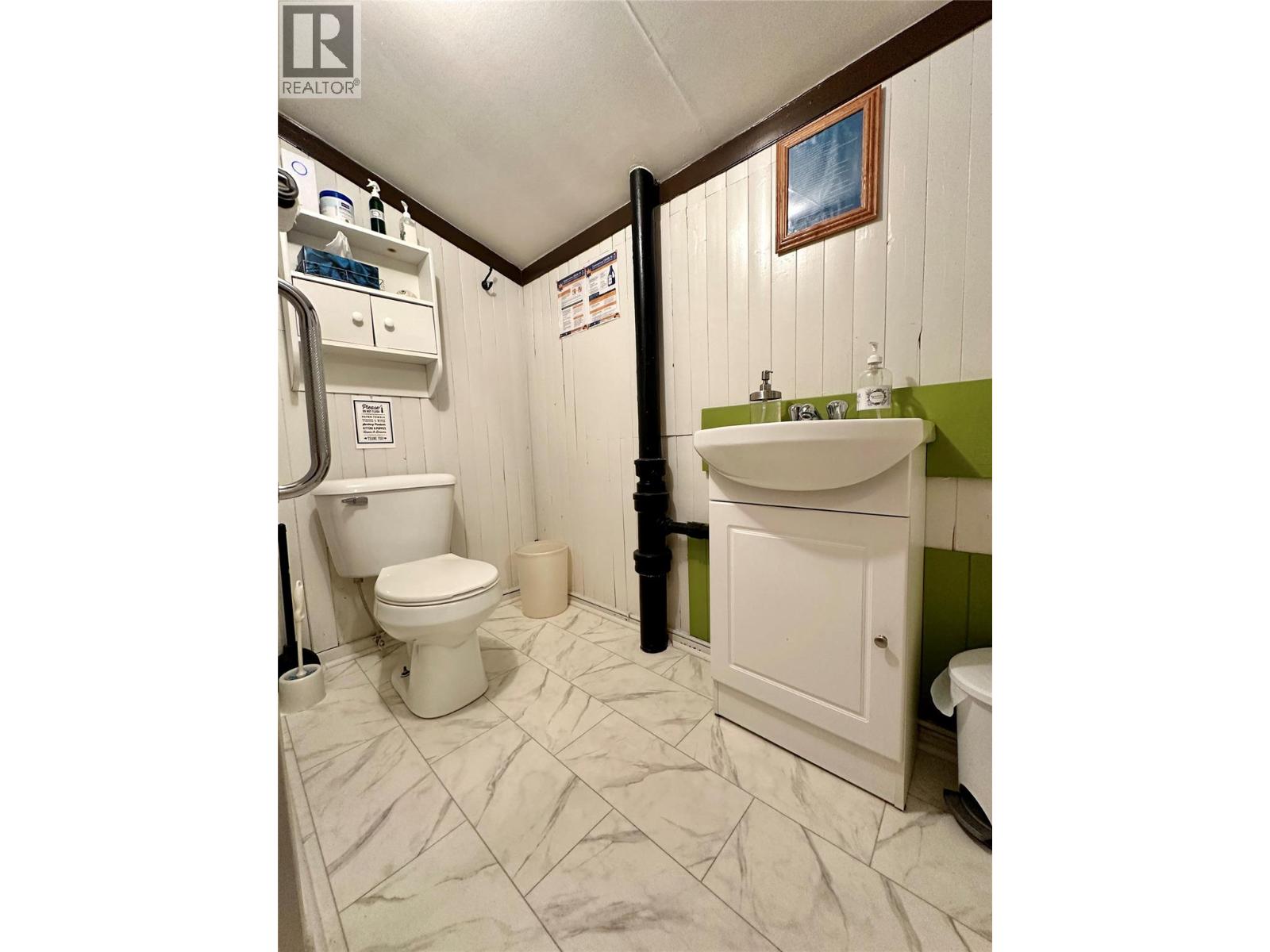 623 7th Avenue, Keremeos, British Columbia  V0X 1N0 - Photo 25 - 10362456