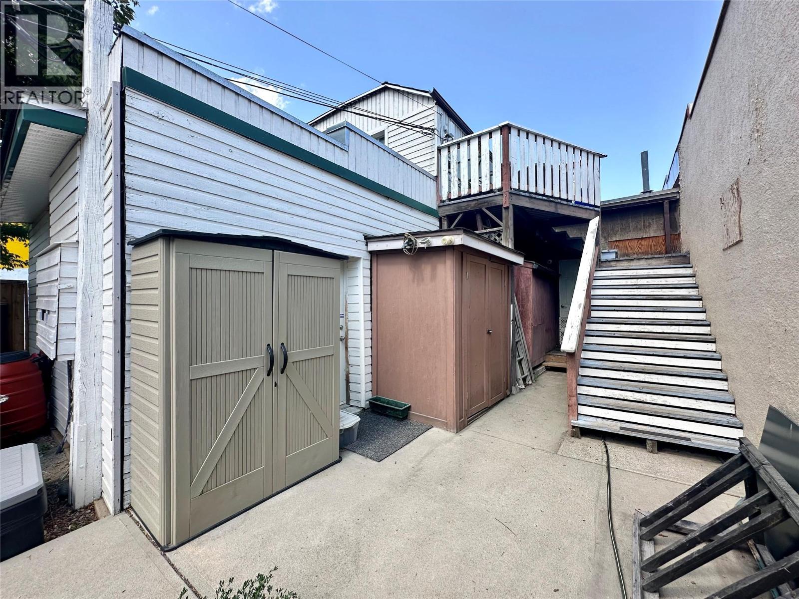 623 7th Avenue, Keremeos, British Columbia  V0X 1N0 - Photo 6 - 10362456