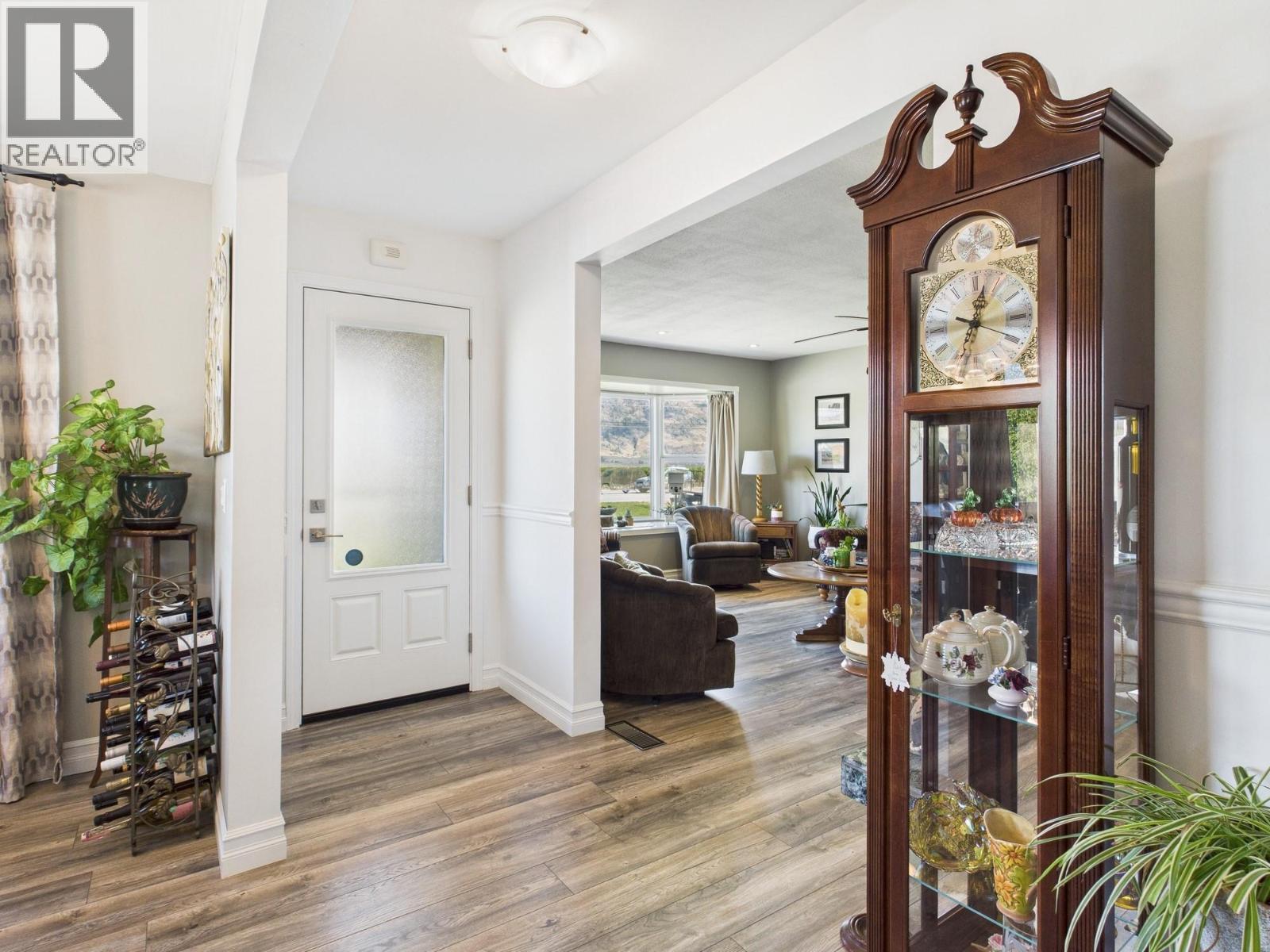 9806 Highway 97, Osoyoos, British Columbia  V0H 1V2 - Photo 12 - 10362544