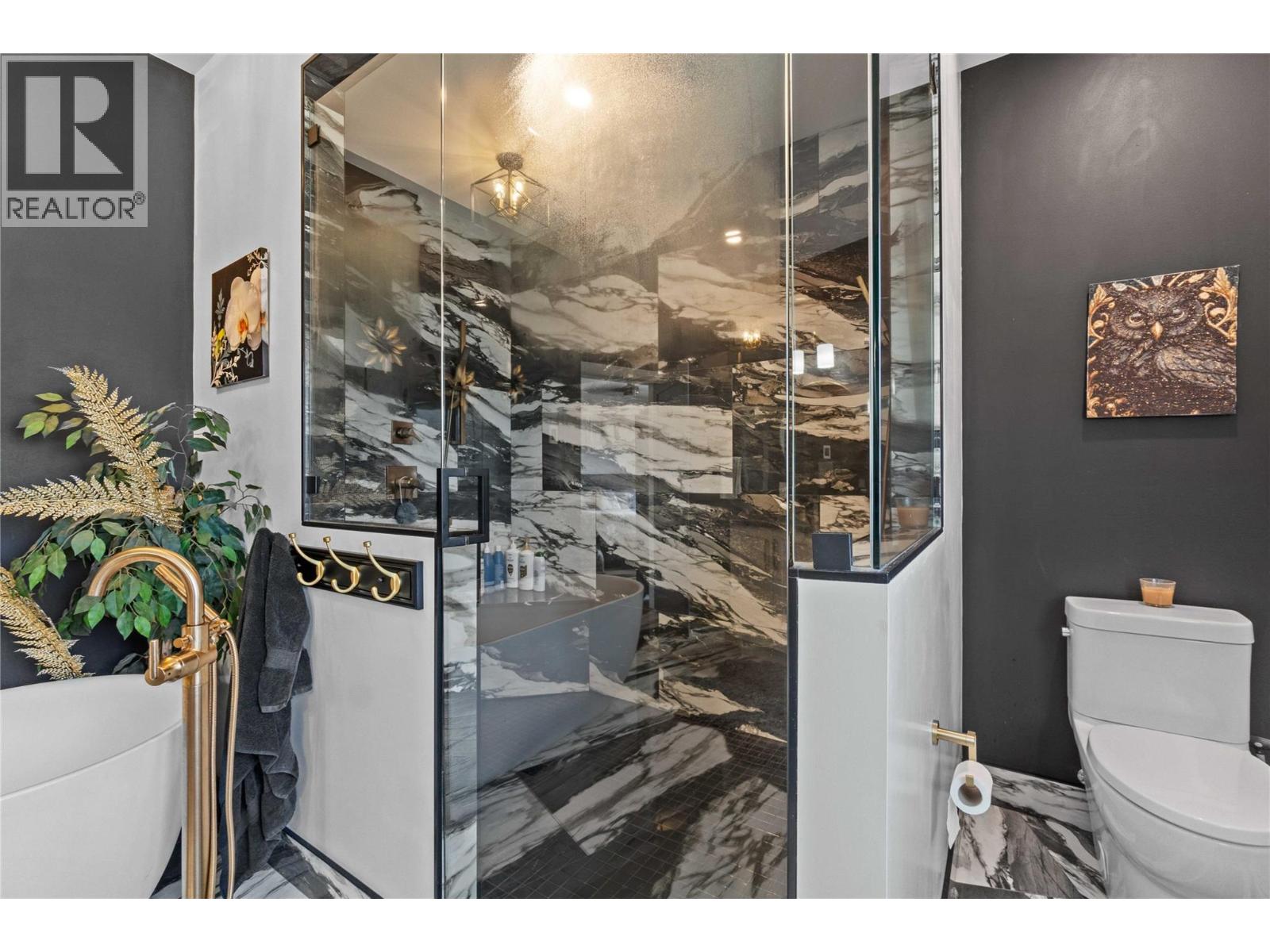 3700 50 Street, Salmon Arm, British Columbia  V1E 3A9 - Photo 26 - 10362447