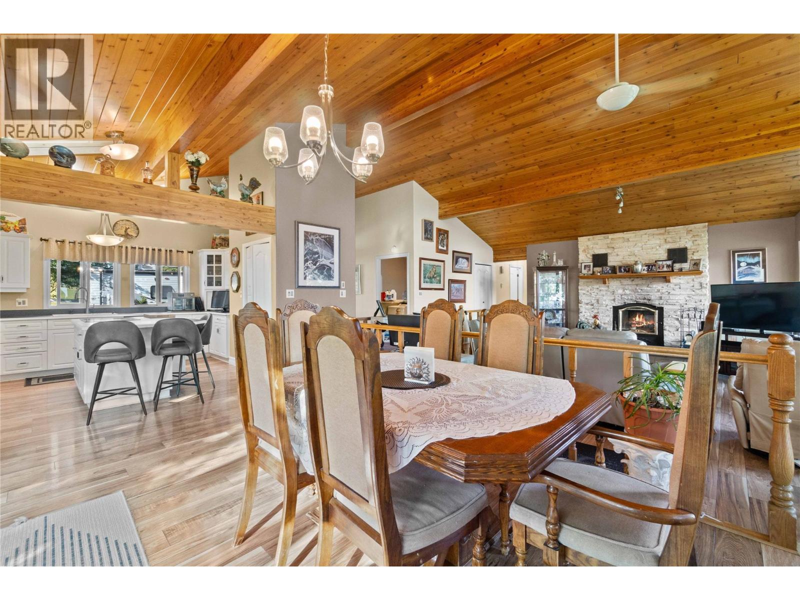 3700 50 Street, Salmon Arm, British Columbia  V1E 3A9 - Photo 78 - 10362447