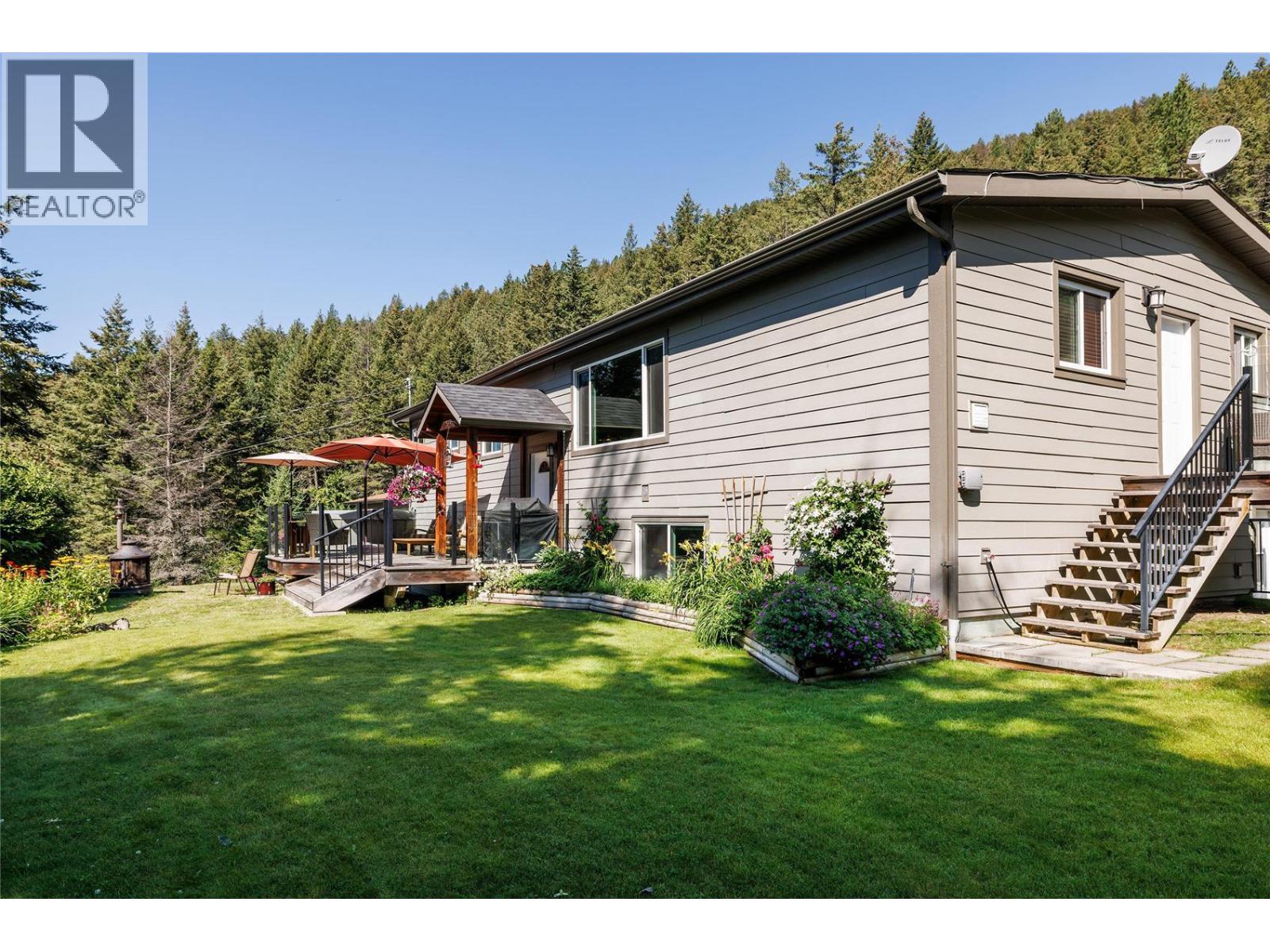 8514 Sun Valley Road, Kelowna, British Columbia  V1P 1J3 - Photo 26 - 10362704