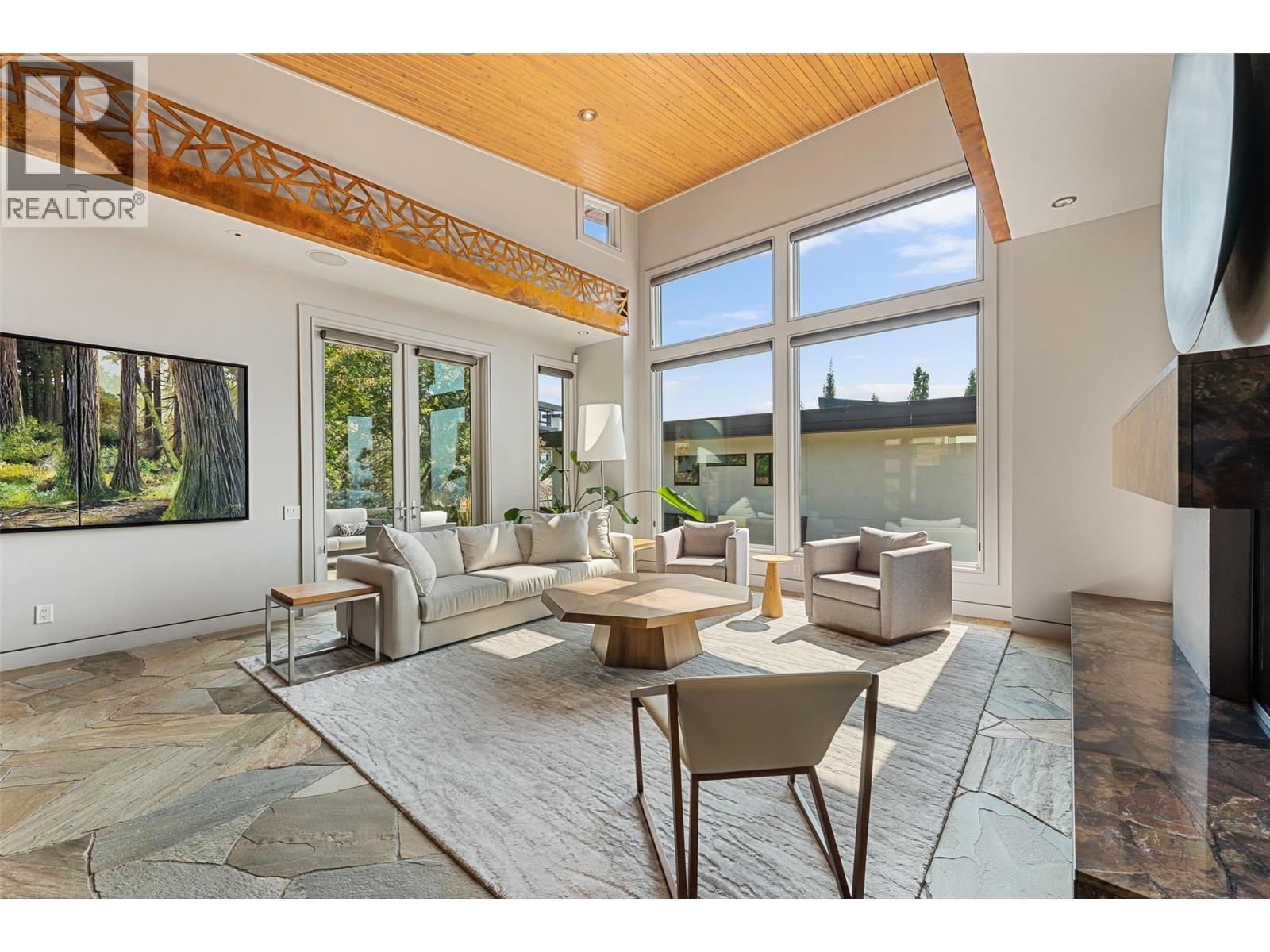 742 Highpointe Place, Kelowna, British Columbia  V1V 2Y3 - Photo 16 - 10361504