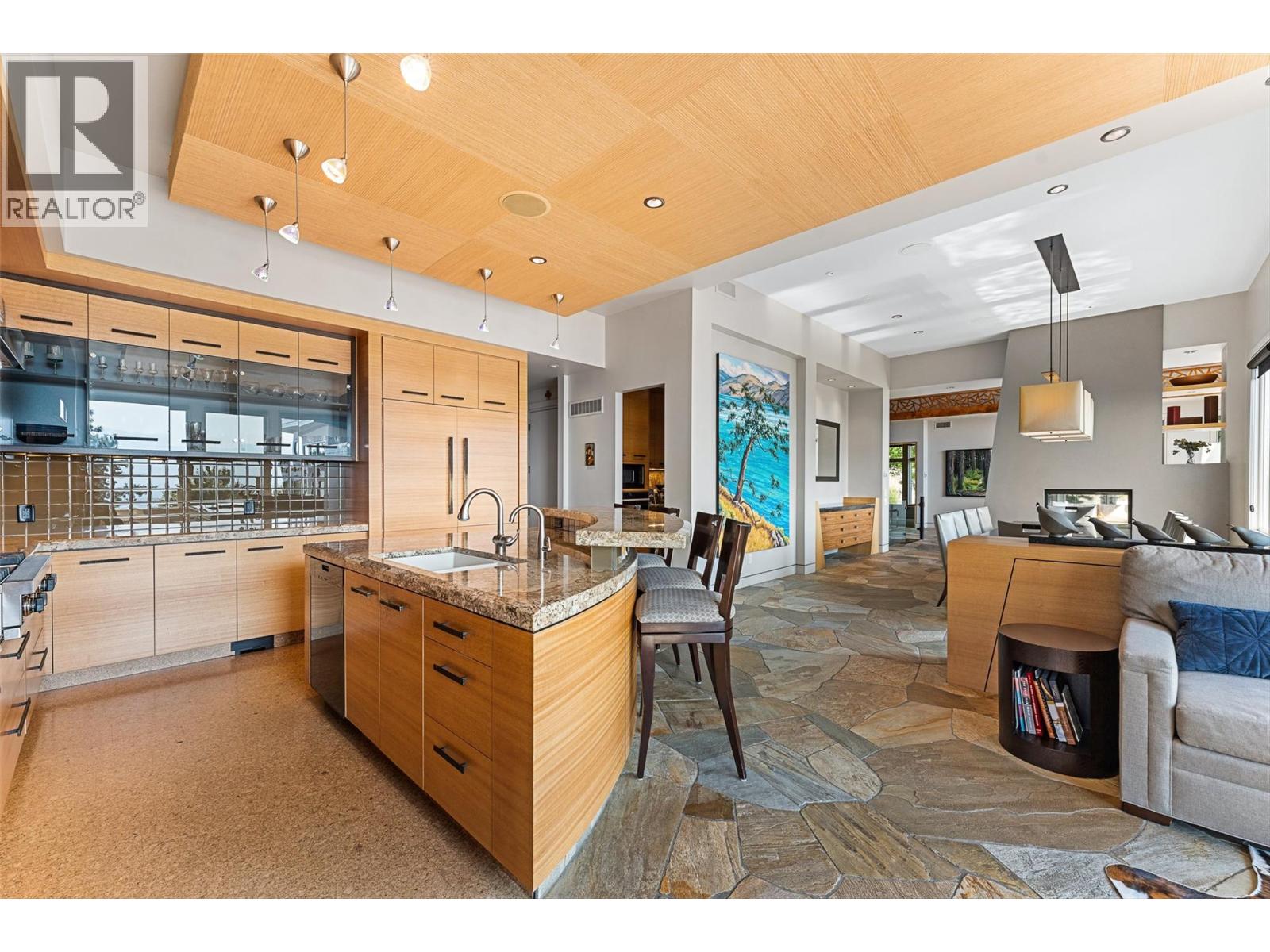 742 Highpointe Place, Kelowna, British Columbia  V1V 2Y3 - Photo 25 - 10361504