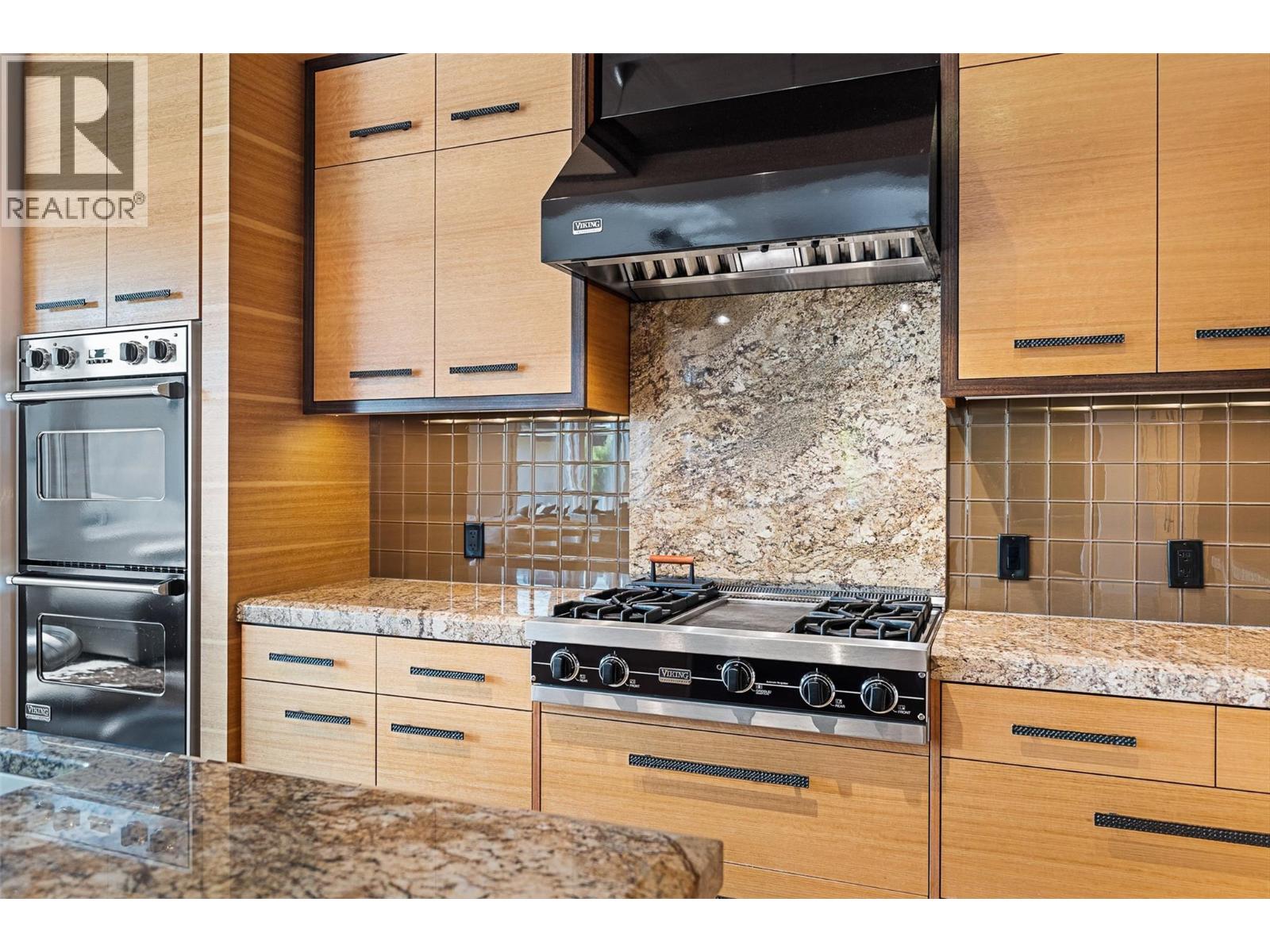 742 Highpointe Place, Kelowna, British Columbia  V1V 2Y3 - Photo 27 - 10361504