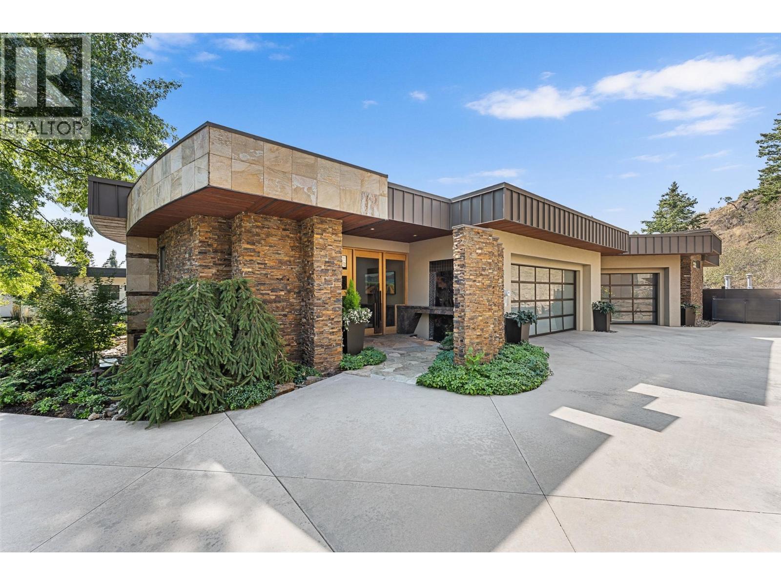 742 Highpointe Place, Kelowna, British Columbia  V1V 2Y3 - Photo 46 - 10361504