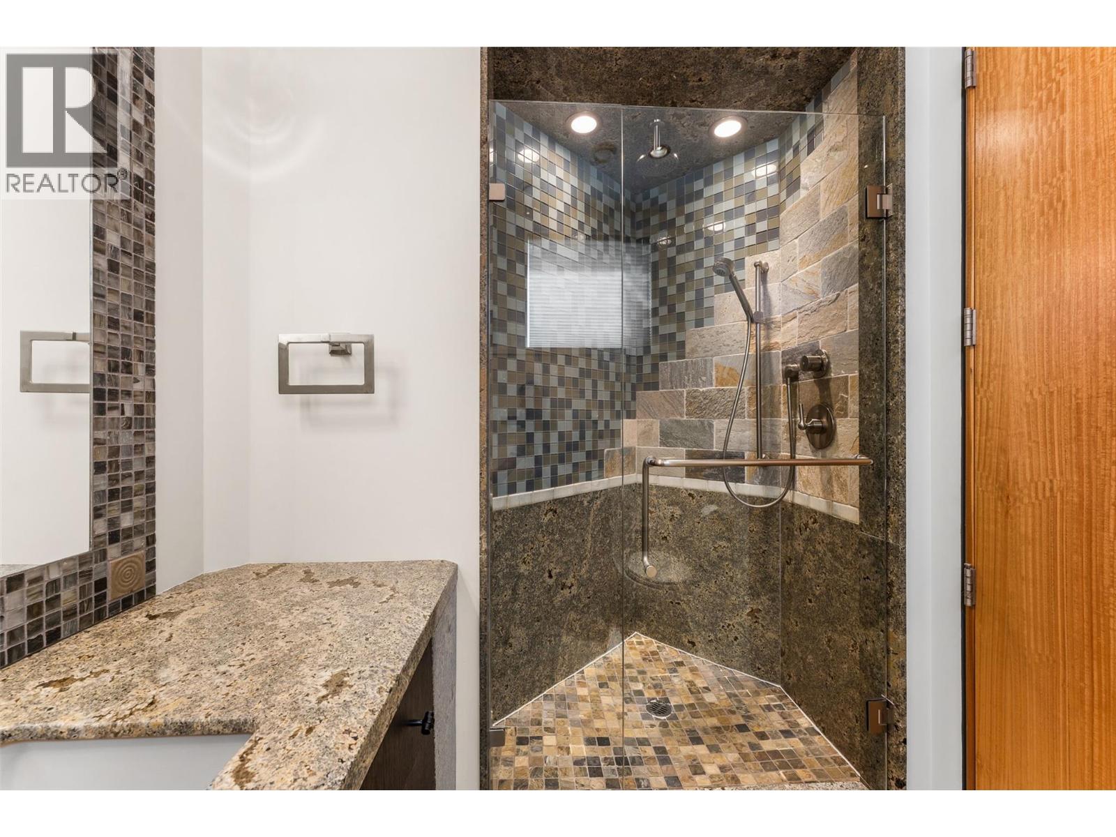 742 Highpointe Place, Kelowna, British Columbia  V1V 2Y3 - Photo 66 - 10361504