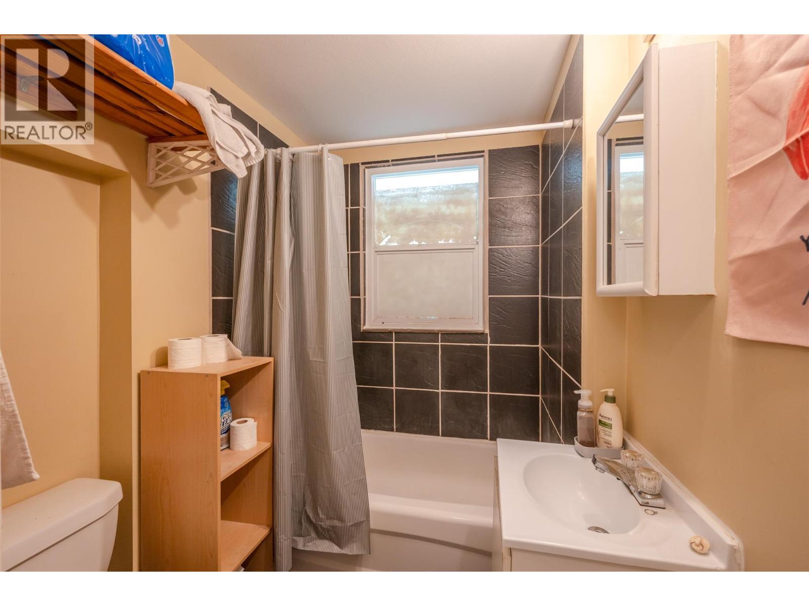 468 Wade Avenue W, Penticton, British Columbia  V2A 1V4 - Photo 20 - 10362736