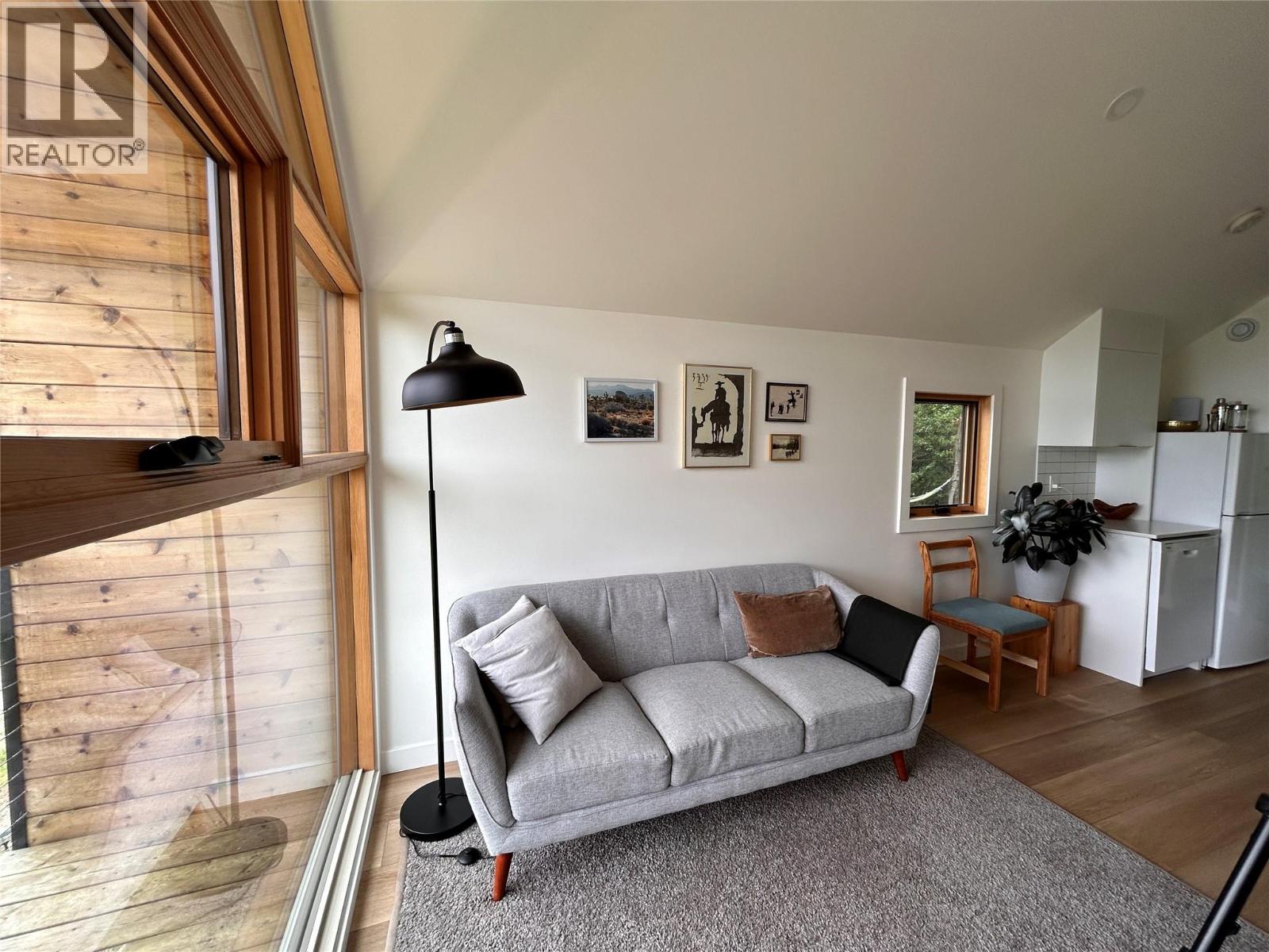 2715 3b Highway, Rossland, British Columbia  V0G 1Y0 - Photo 27 - 10356557